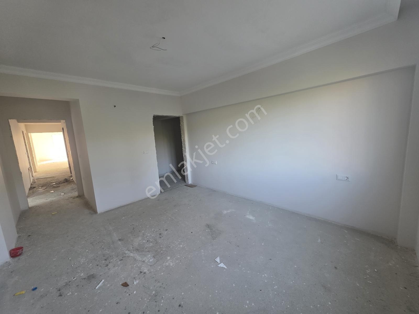 Ermax'dan Yalıncakta 3+1 180 M2 Yerden Isıtma Fırsat Daire - Görsel 21