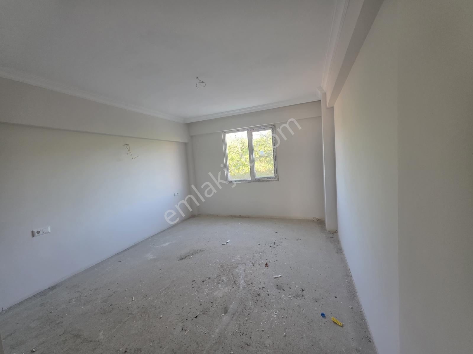 Ermax'dan Yalıncakta 3+1 180 M2 Yerden Isıtma Fırsat Daire - Görsel 20