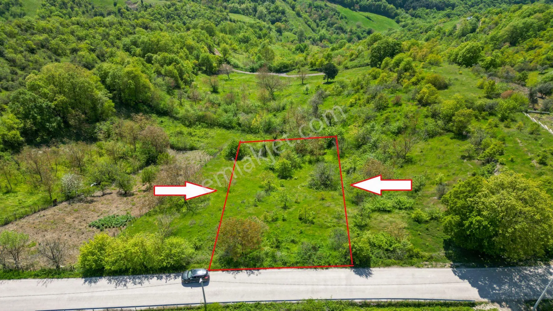 İstanbul’a 1 Saat Uzaklıkta Doğa İçinde Satılık %5 İmarlı Bahçe
