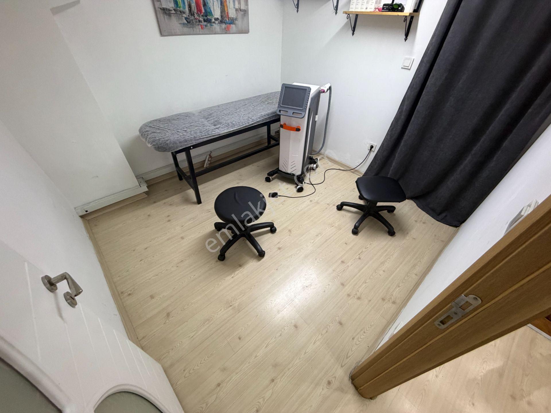 Meral R1679 İşlek Alparslan Cd Asma Katlı 60m2 Yatırımlık Dükkan - Görsel 24