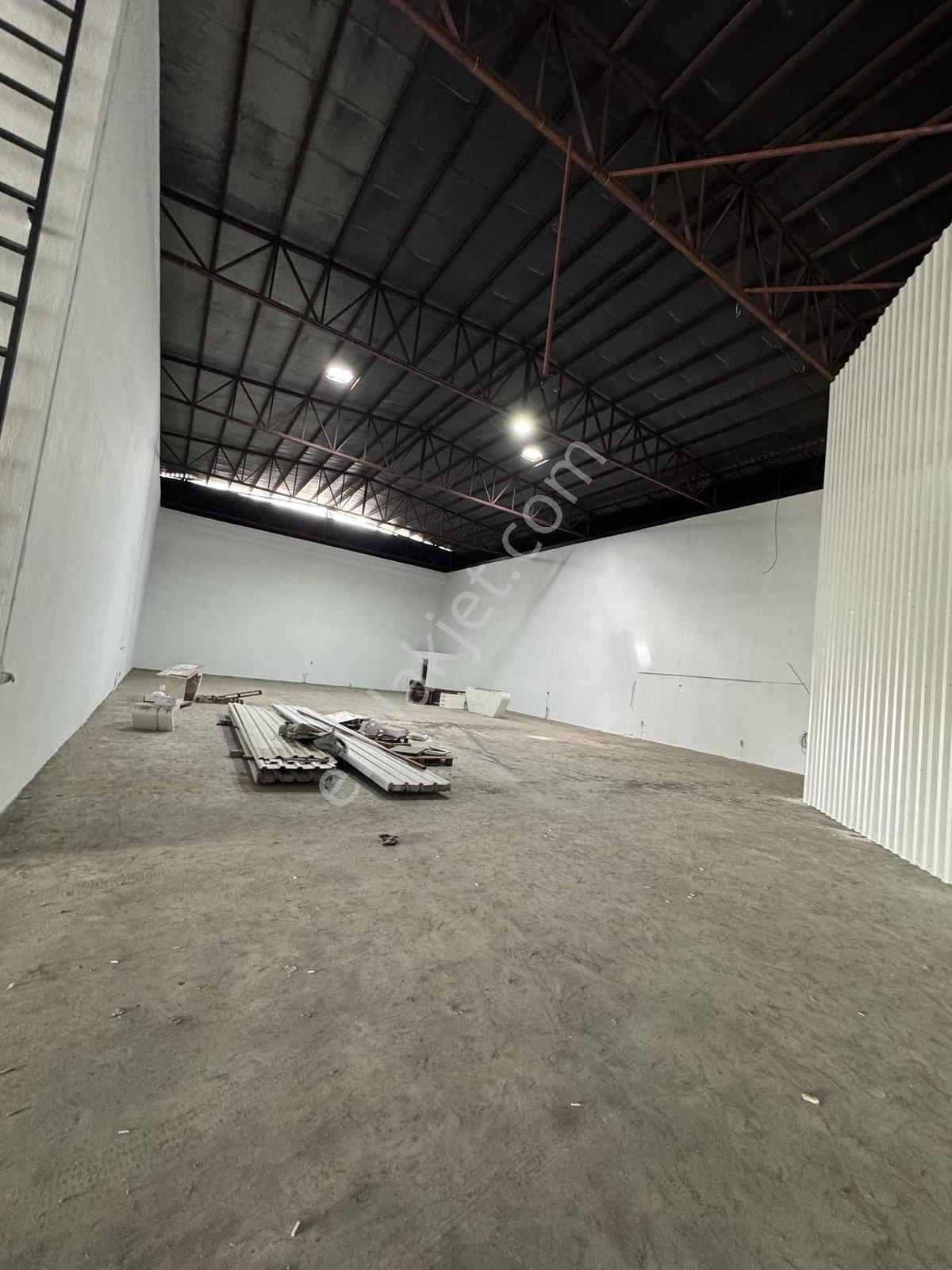 Kiralık 600 M2 Depo - Dükkan - Görsel 4