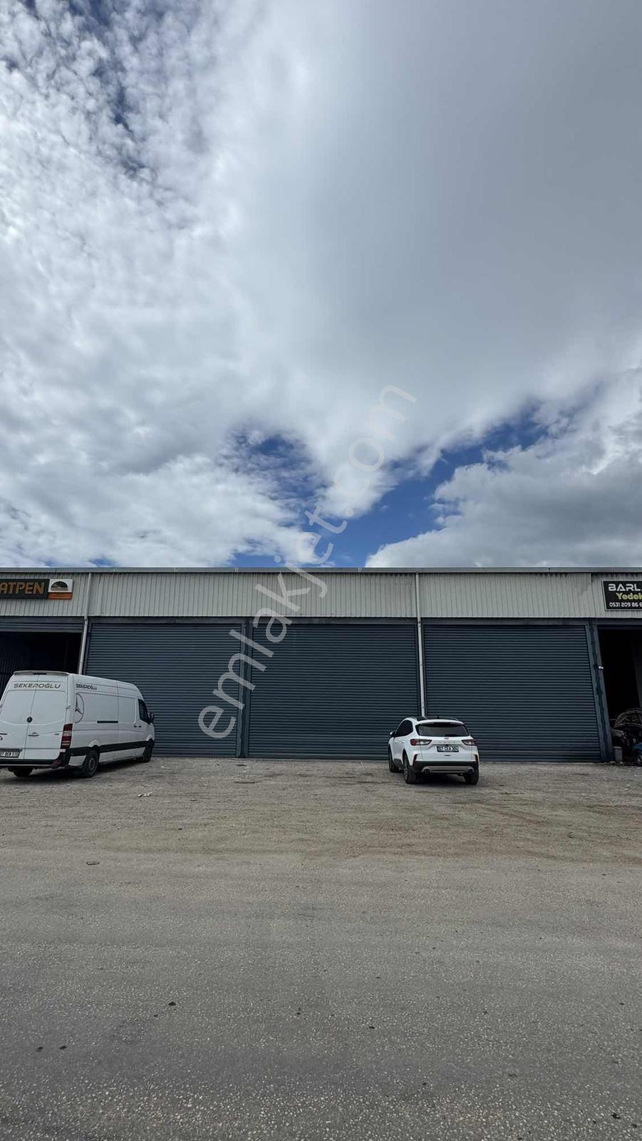 Kiralık 600 M2 Depo - Dükkan - Görsel 5