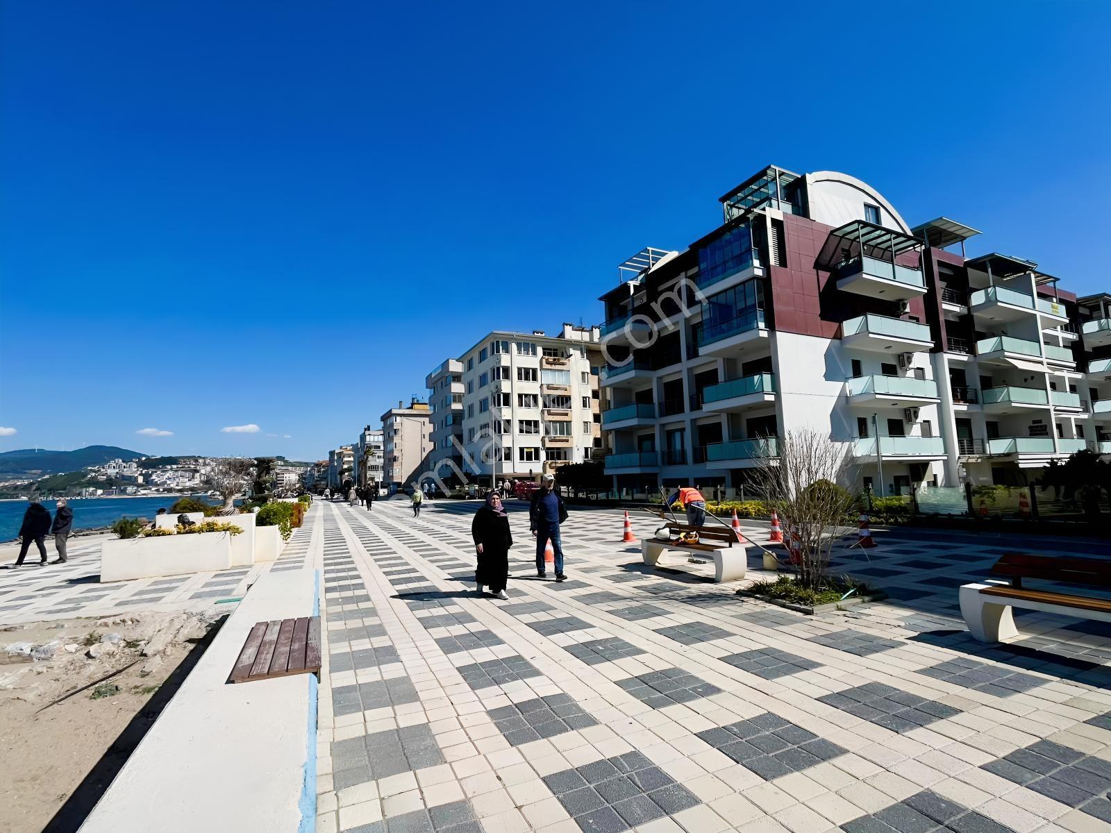 Güzelyalı'da Denize Sıfır 3+1 Asansörlü Kat Mülkiyetli Daireler - Görsel 14