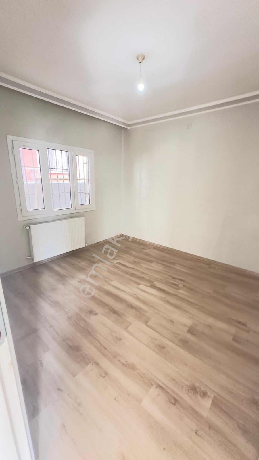 Selçuk Merkezde Müstakil Kiralık Ev - Görsel 31