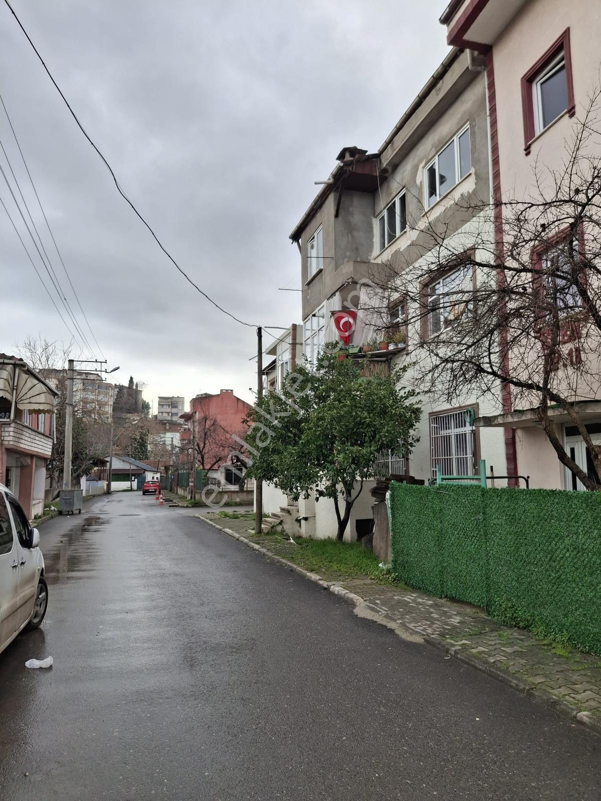 Derince Dumlupınarda Kupon Fiyatlı Merkezi Konumda 2+1 Daire - Görsel 13