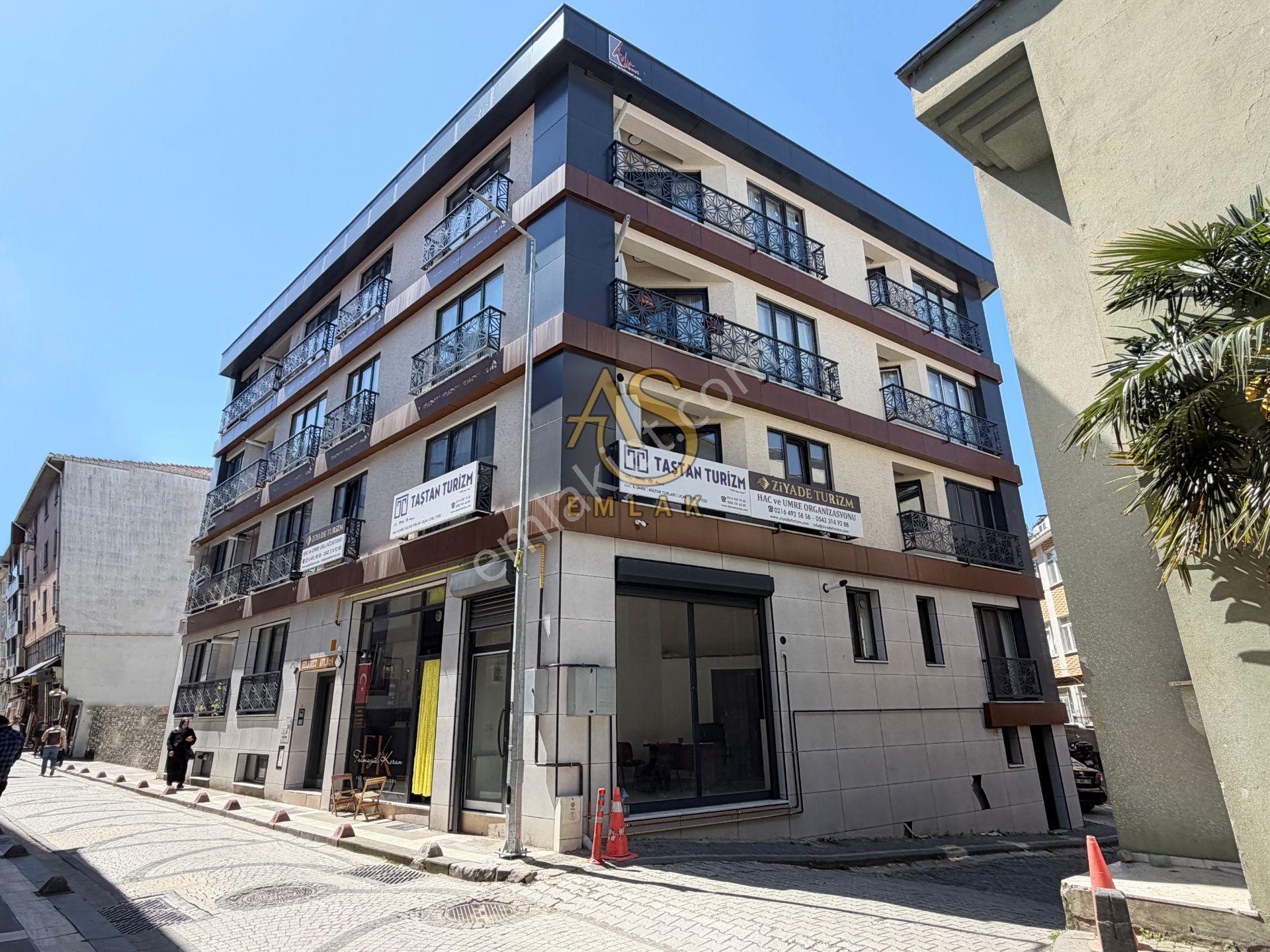 As Emlak'tan Üsküdar Merkezde Cadde Üzeri Sıfır Dükkan Mağaza