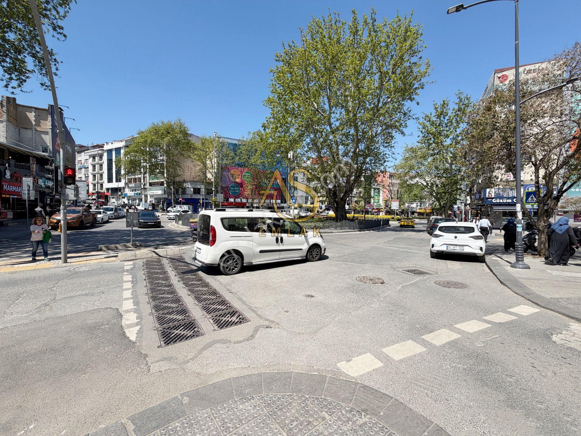 As Emlak'tan Üsküdar Merkezde Cadde Üzeri Sıfır Dükkan Mağaza - Görsel 2