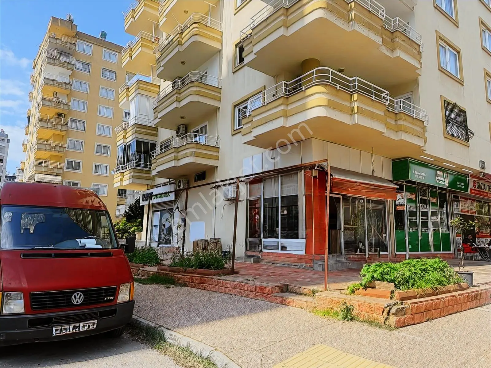 Turyap Sistem'den Mezitli Limon Caddesi'nde Satılık Köşe Dükkan - Görsel 9