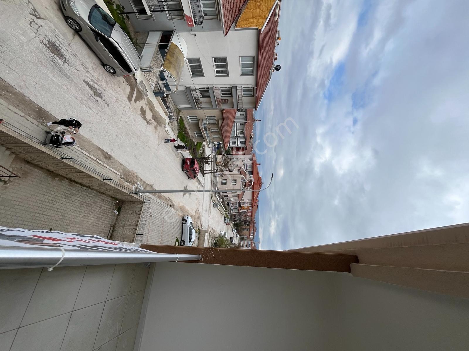 Fatih Konaklarında 4+1 Net 135 M² 125.yıl Ortaokulu Yanı Kiralık - Görsel 13