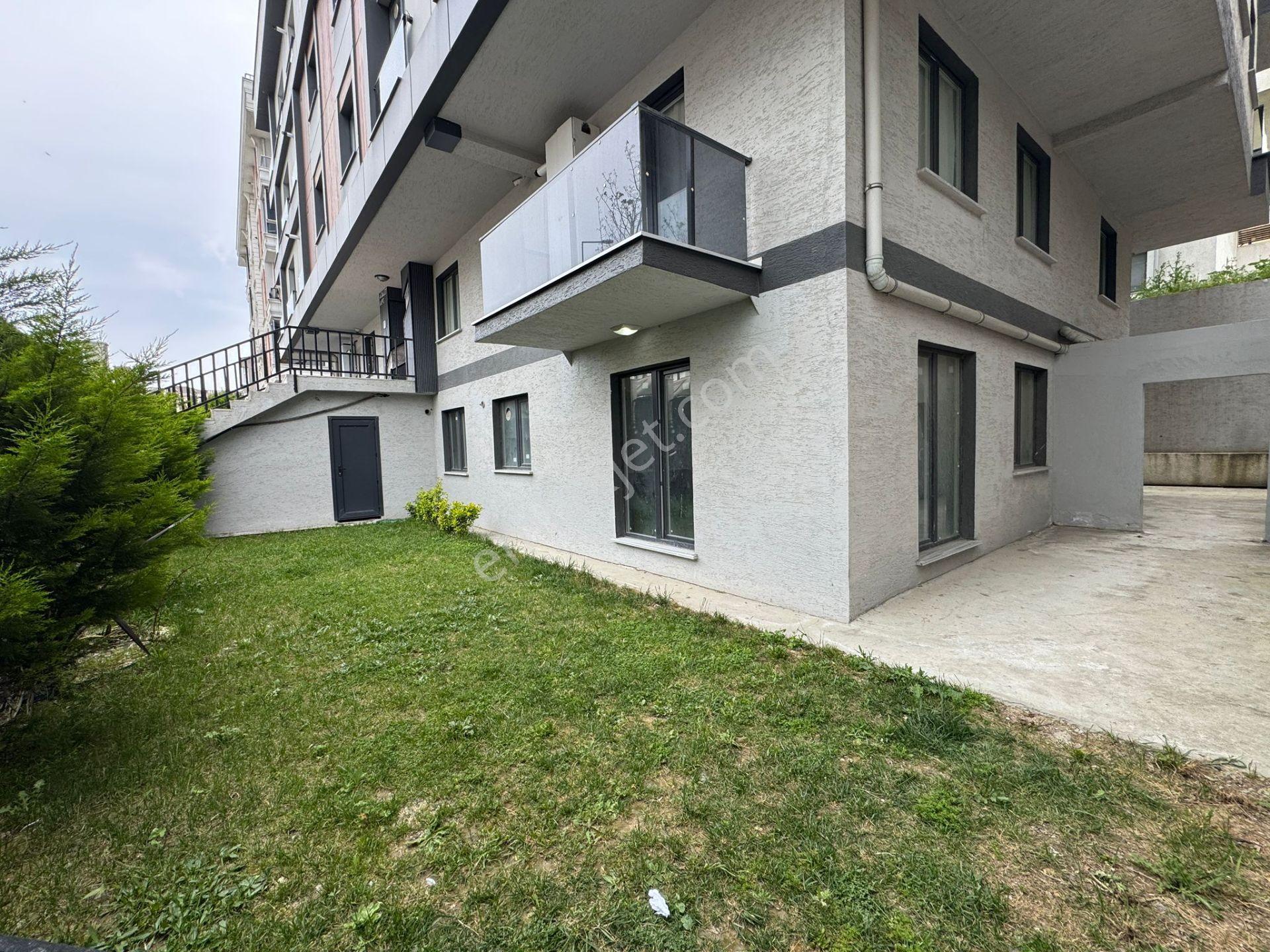 Beylikdüzü Yakuplu Da Satılık 2+1 Bahçeli Geniş Sıfır Daire - Görsel 21