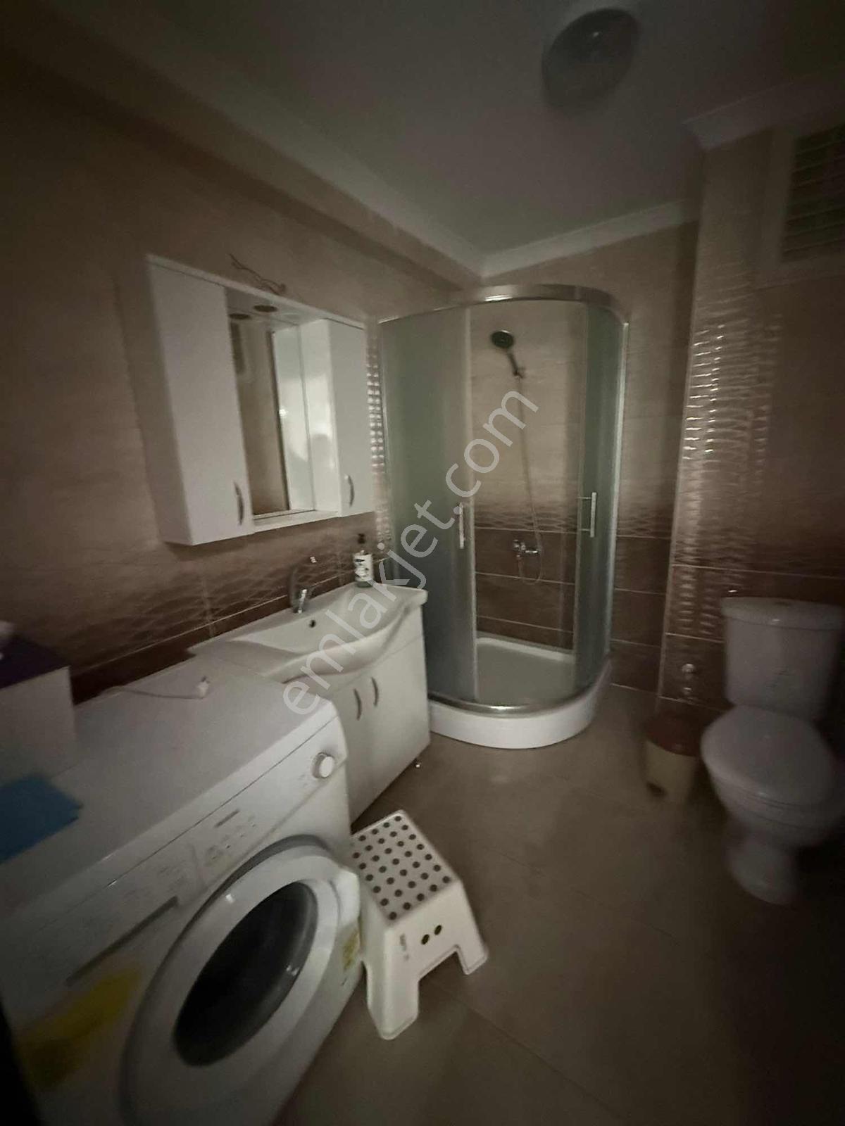 Yalova Çınarcık Esenköy'de 150 M2 Tek Tapulu Ayrı Girişli Daire - Görsel 26