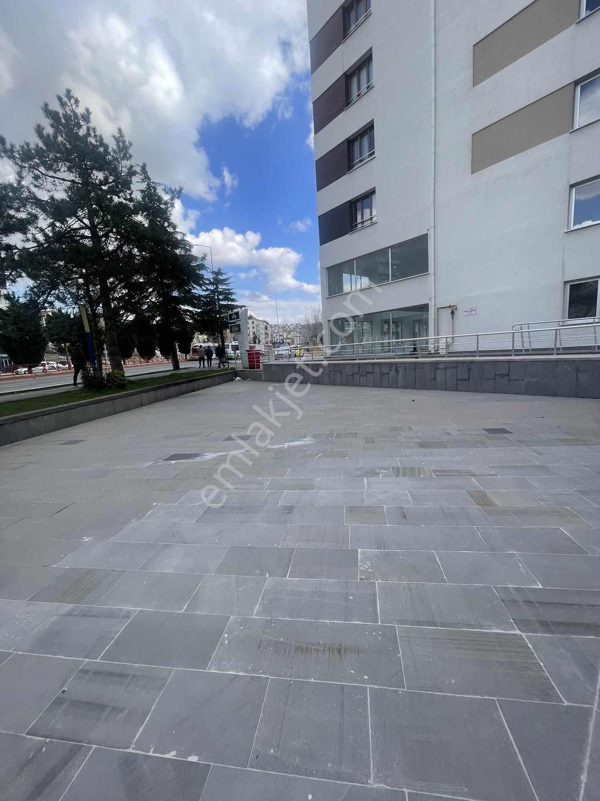 Atatürk Bulvarı Üstü Dükkan 450 M2 + 230 M2 Ön Alan - Görsel 6