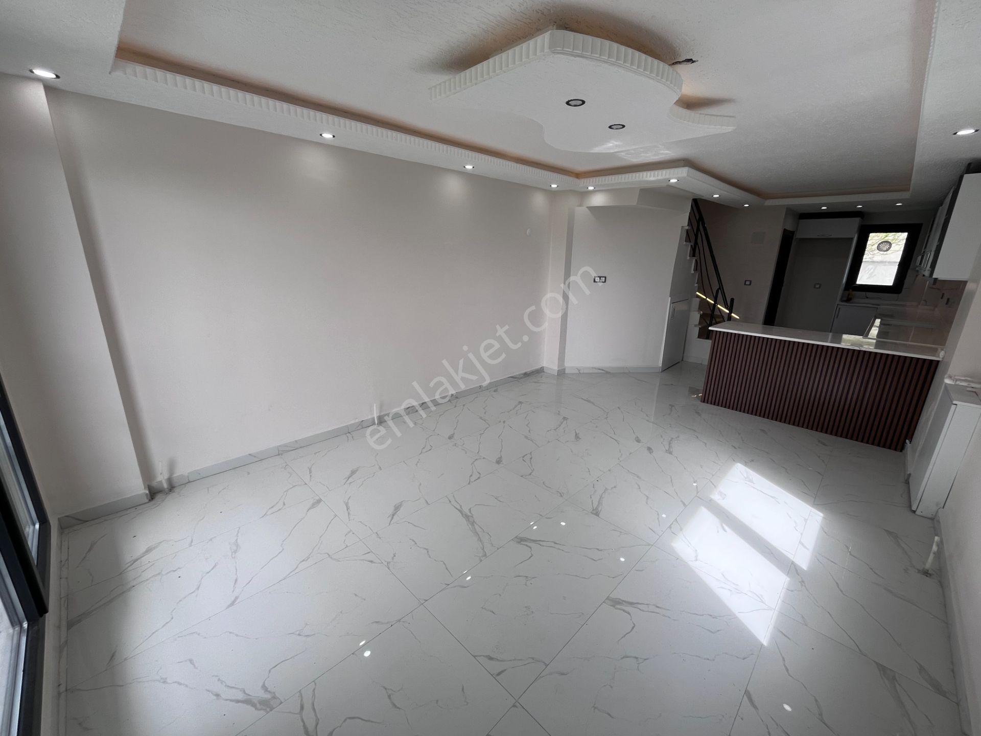 Merkezi Konumda, Önü Kapanmaz, Balkon Mutfaklı 4+1 Geniş Villa! - Görsel 11