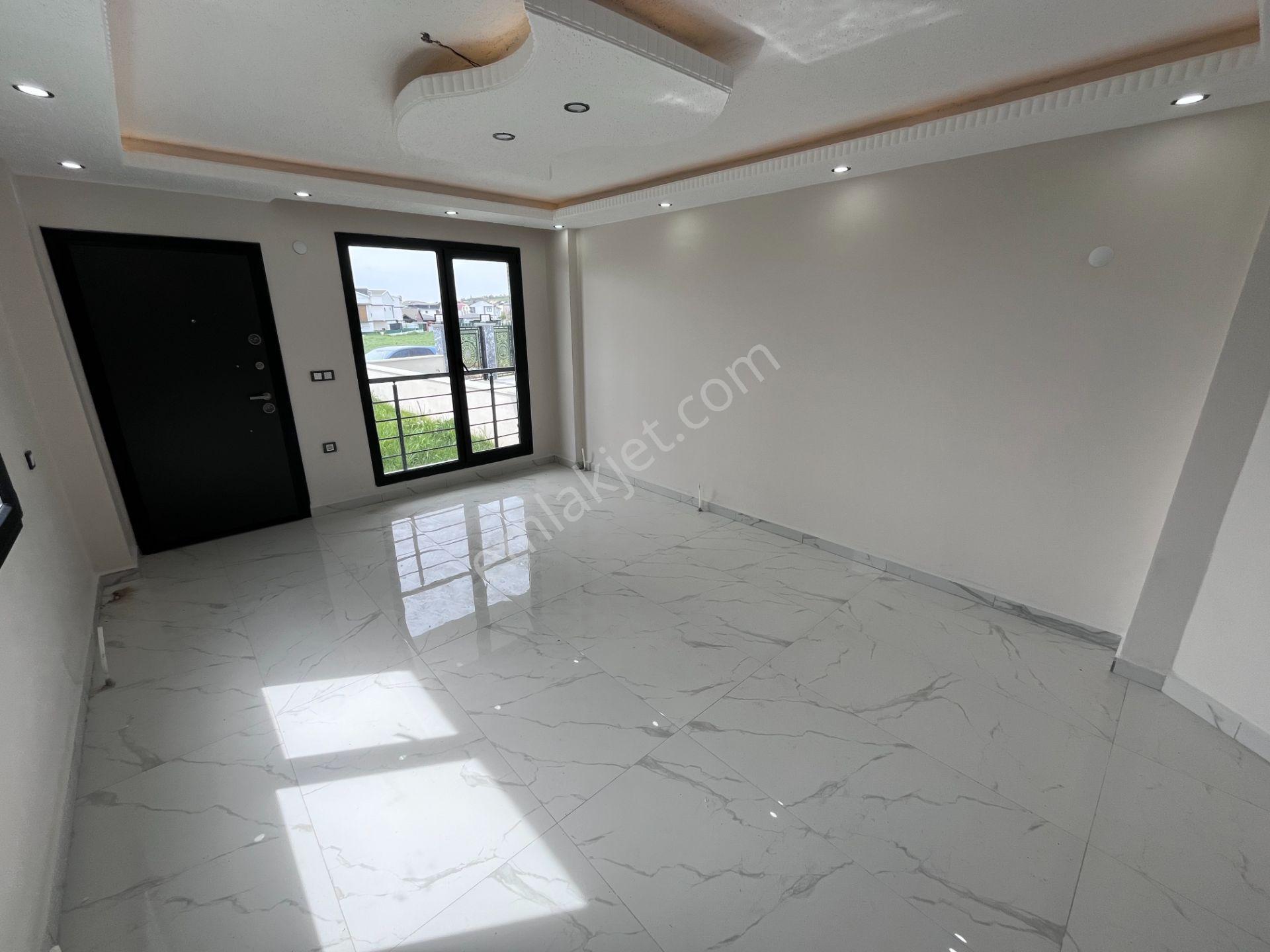 Merkezi Konumda, Önü Kapanmaz, Balkon Mutfaklı 4+1 Geniş Villa! - Görsel 12