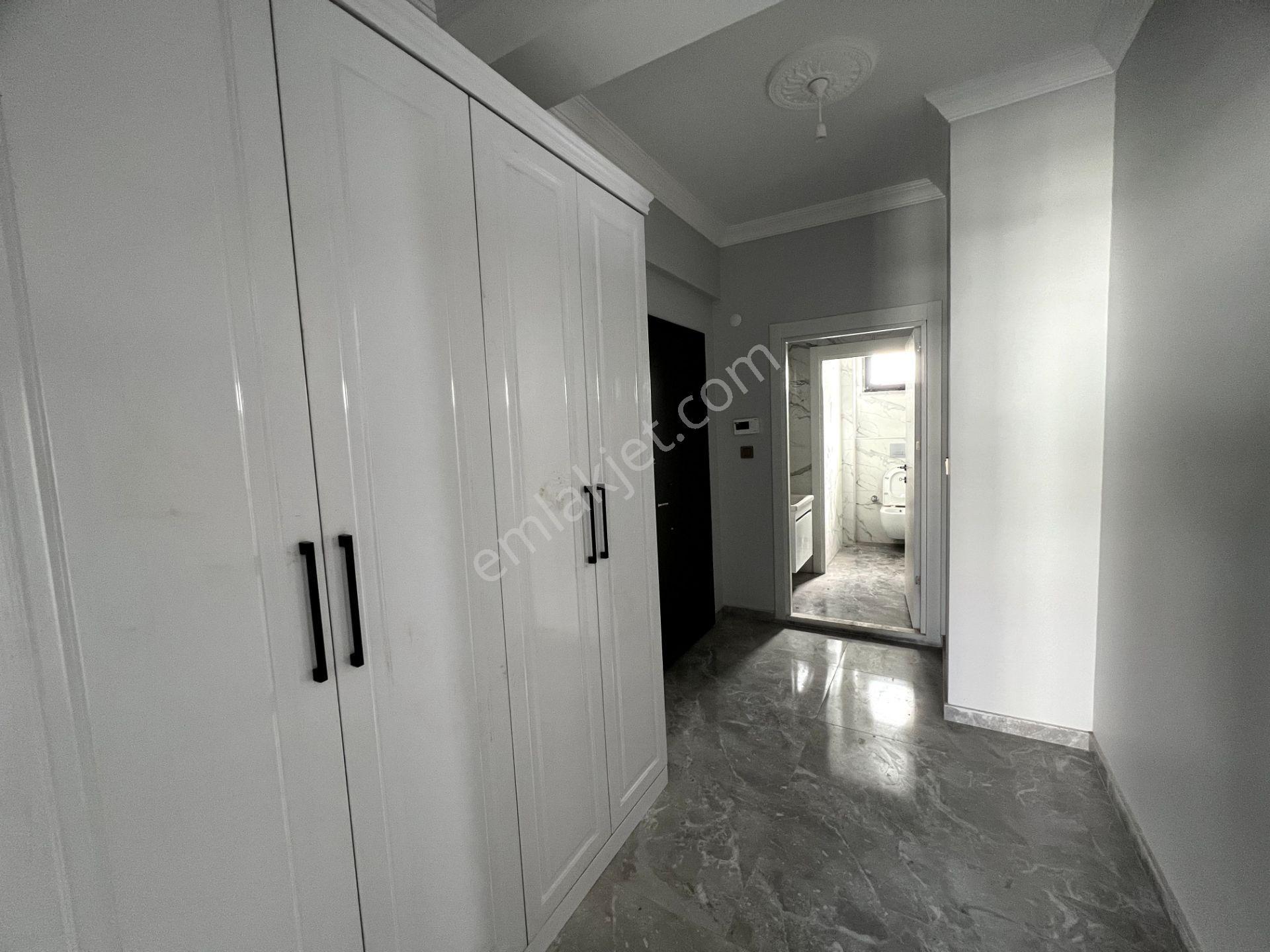 Fen Lisesi Civarı Kiralık 3+1 Daire - Görsel 15