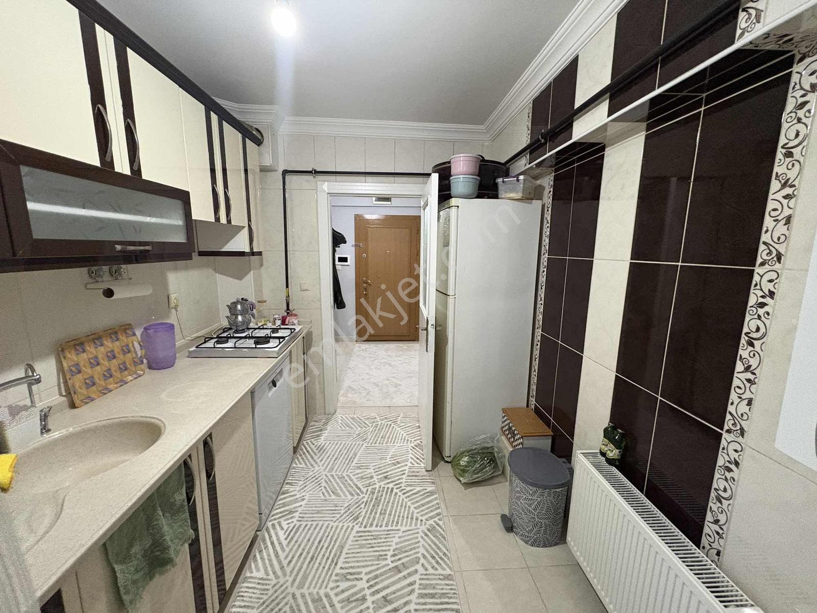 Marka Gayrımenkul'den Geniş Kullanışlı Giyinme Odalı Daire - Görsel 24