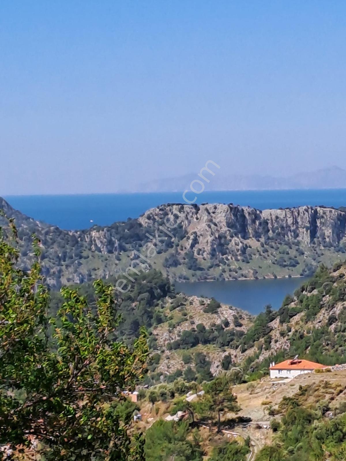 Deniz Manzaralı İçinde Kargır Ev Bulunan 7.776 M2 Satılık Tarla - Görsel 34