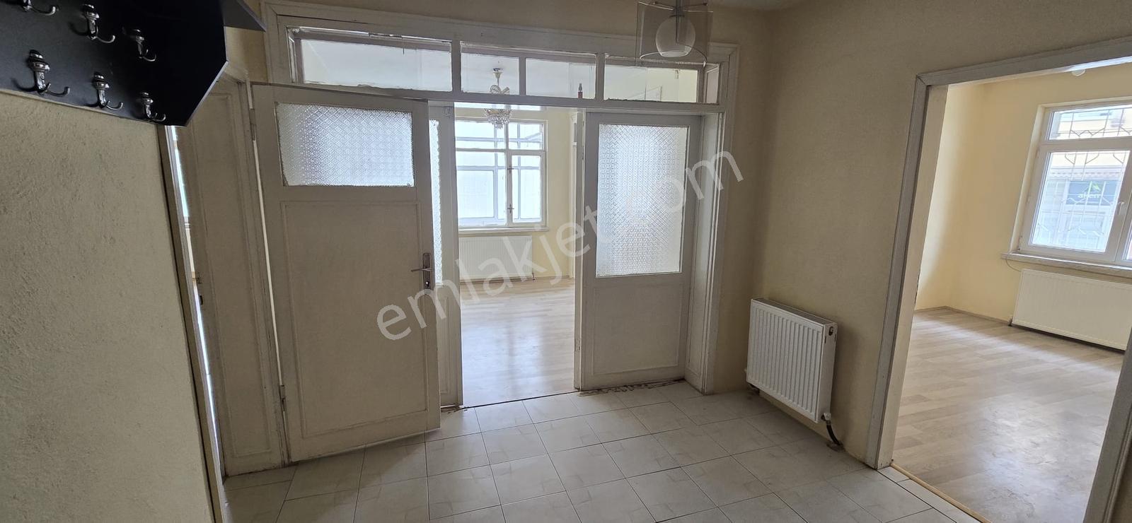 Msyapı Emlaktan Merkezde 110m2 2+1 Satılık Daire - Görsel 2