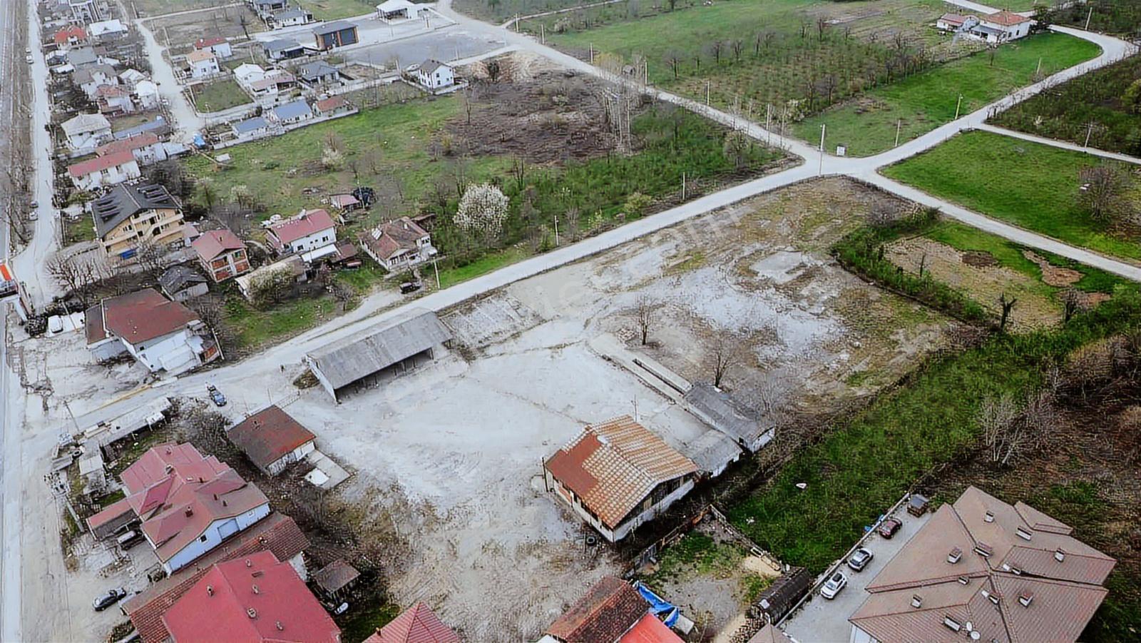 Ruşen Aydın Gayrimenkul'den Kaynaşlı Merkezde Satılık Arsa - Görsel 27