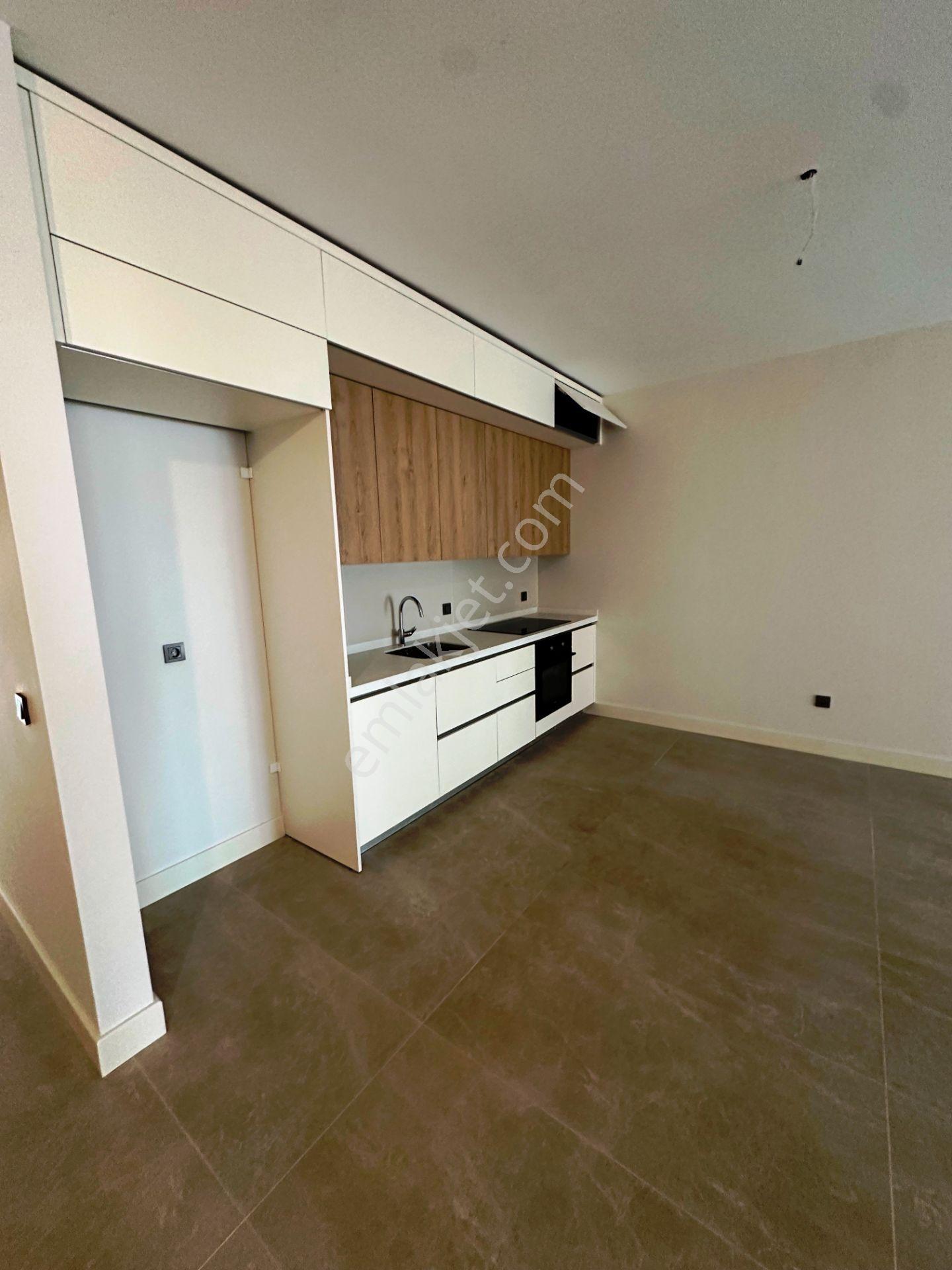 Sinpaş Koru Aura'da '0' Büyük Tip Güney Cephe 4.kat Kiralık 3+1 - Görsel 6