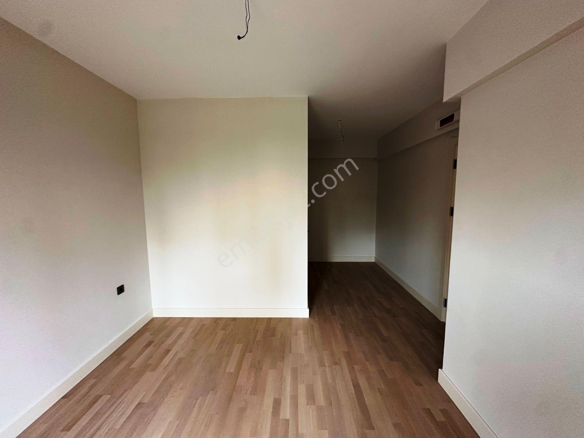 Sinpaş Koru Aura'da '0' Büyük Tip Güney Cephe 4.kat Kiralık 3+1 - Görsel 12