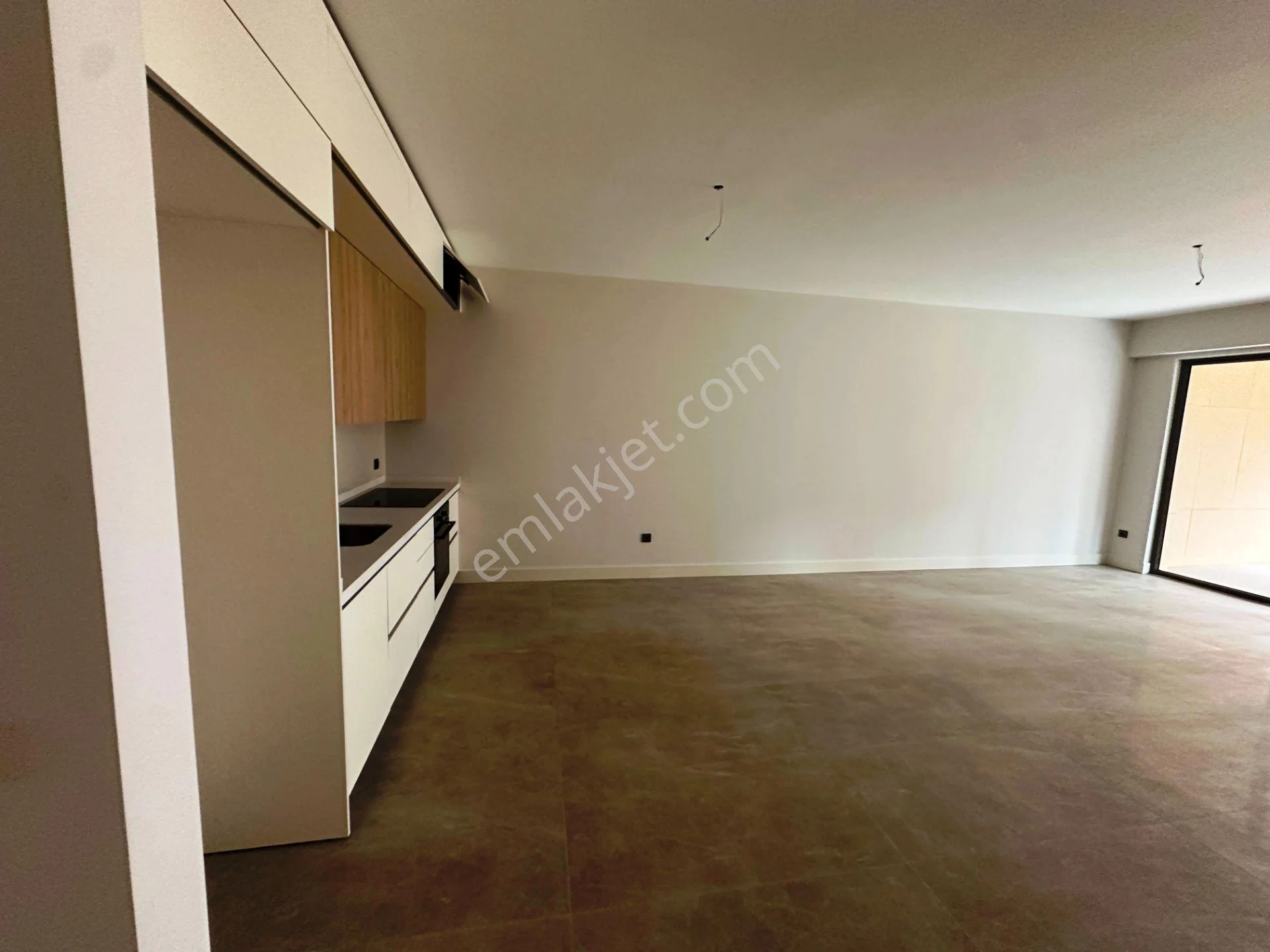 Sinpaş Koru Aura'da '0' Büyük Tip Güney Cephe 4.kat Kiralık 3+1 - Görsel 5