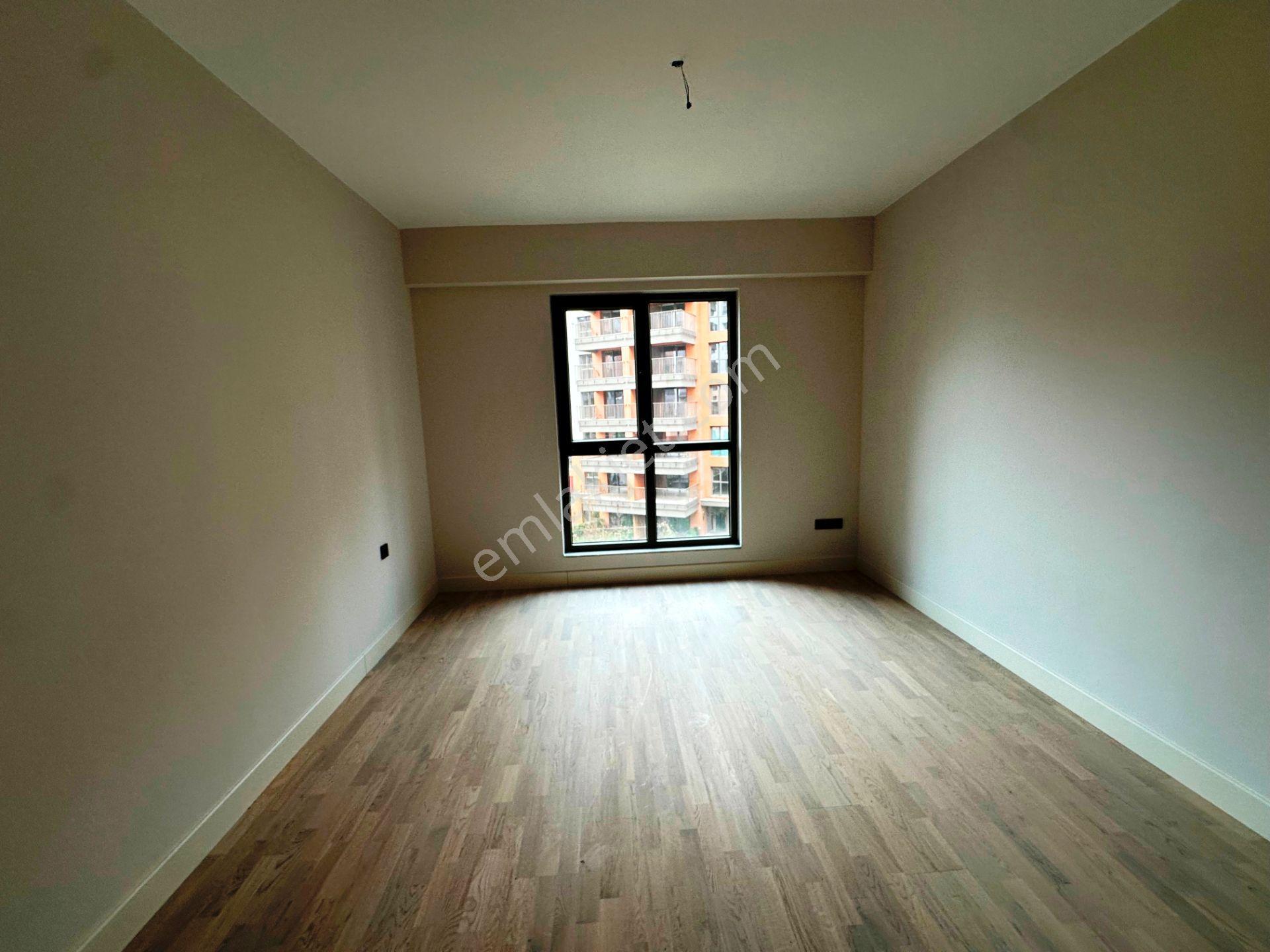 Sinpaş Kalitesiyle Koru Aura 2 Banyolu Konforlu 116m2 Kiralık 2+1 - Görsel 12