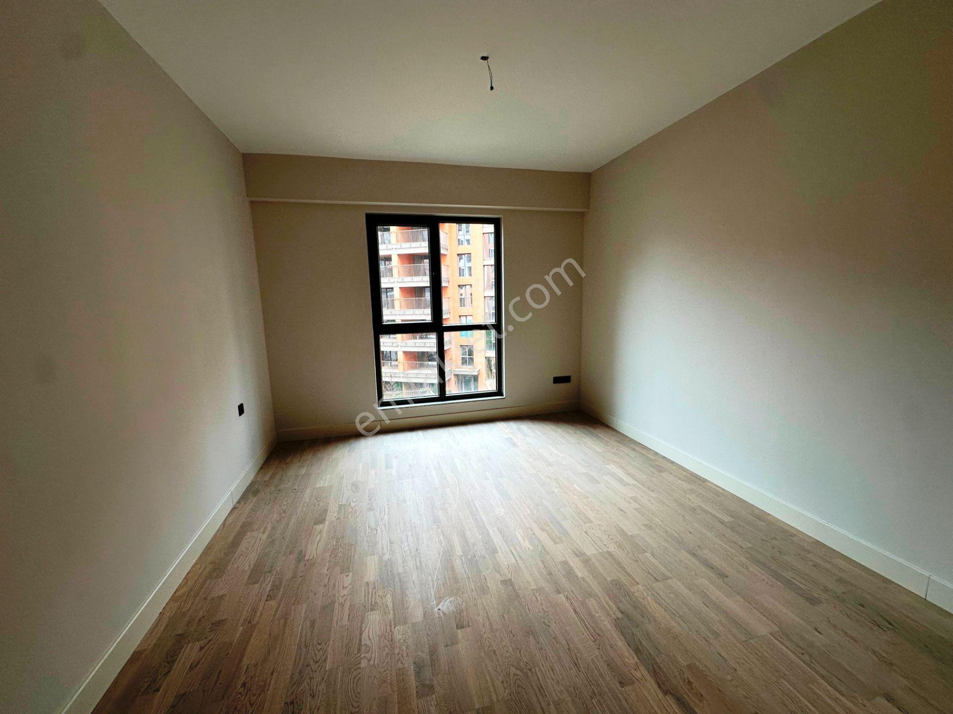 Sinpaş Kalitesiyle Koru Aura 2 Banyolu Konforlu 116m2 Kiralık 2+1 - Görsel 13