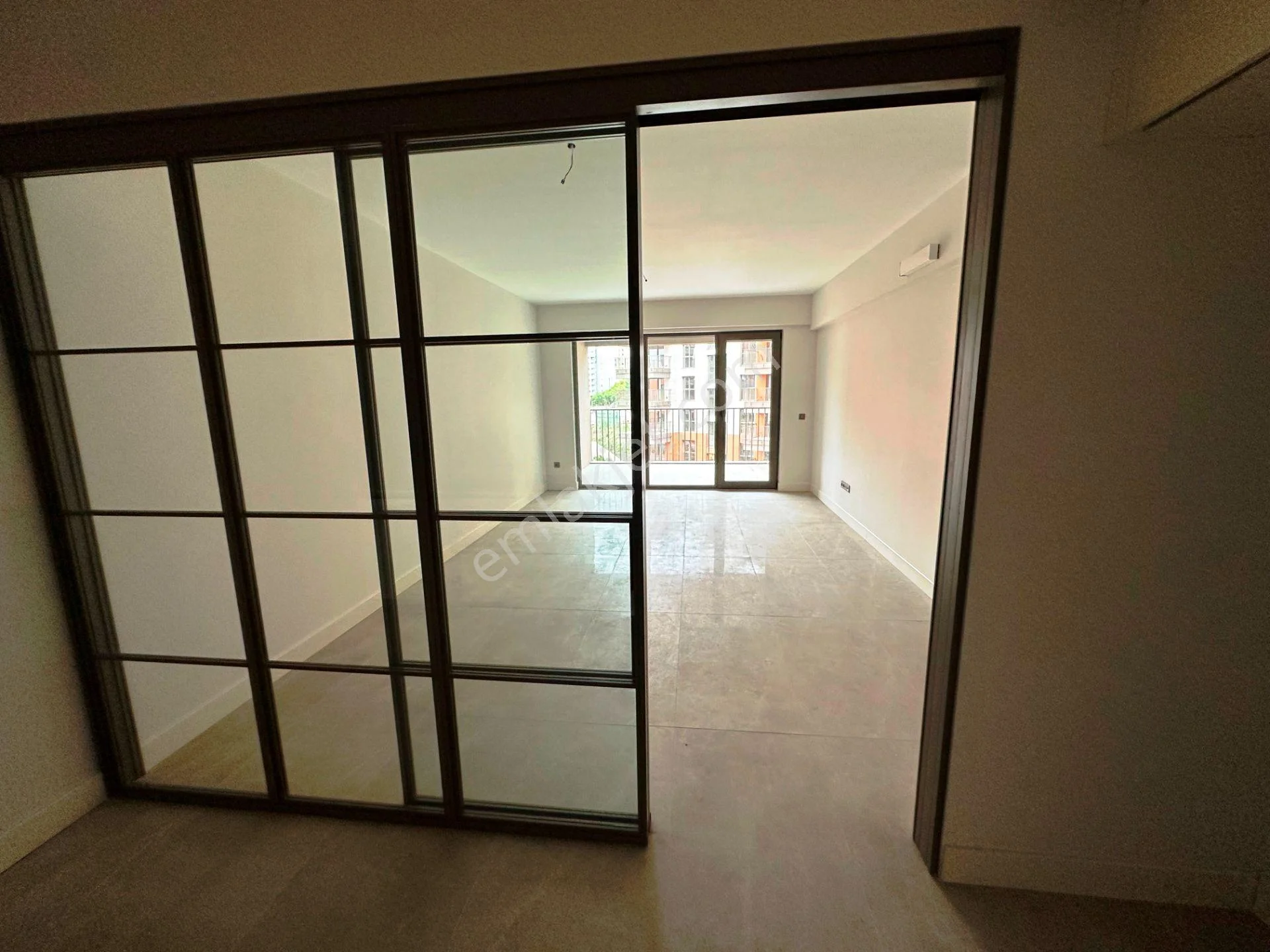 Sinpaş Kalitesiyle Koru Aura 2 Banyolu Konforlu 116m2 Kiralık 2+1 - Görsel 2