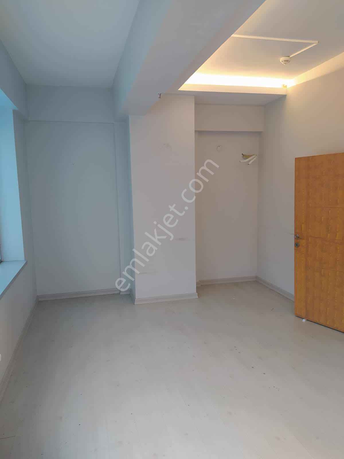 Megeden Tacettin Velide Kiralık Ofis - Görsel 35