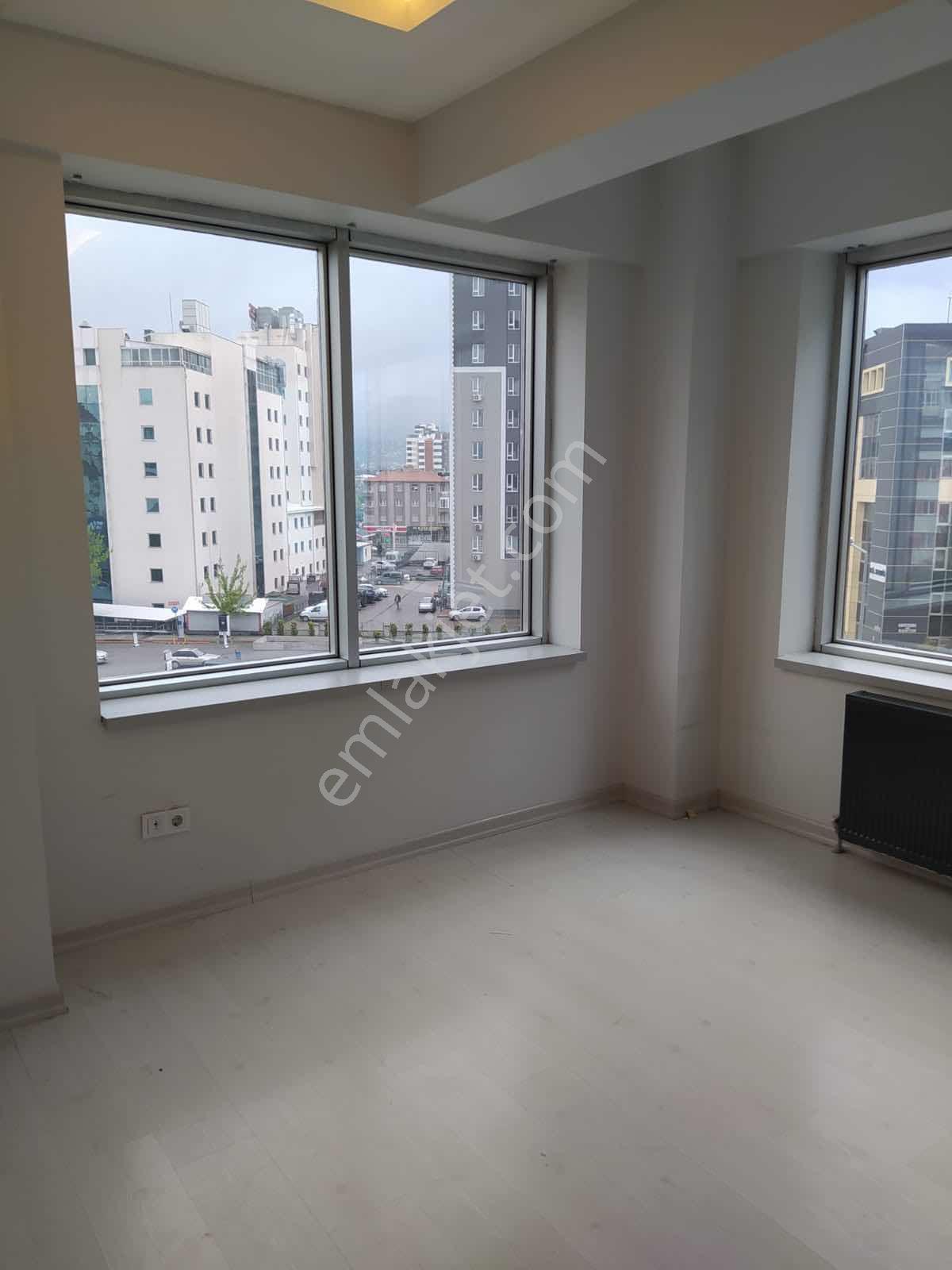 Megeden Tacettin Velide Kiralık Ofis - Görsel 33
