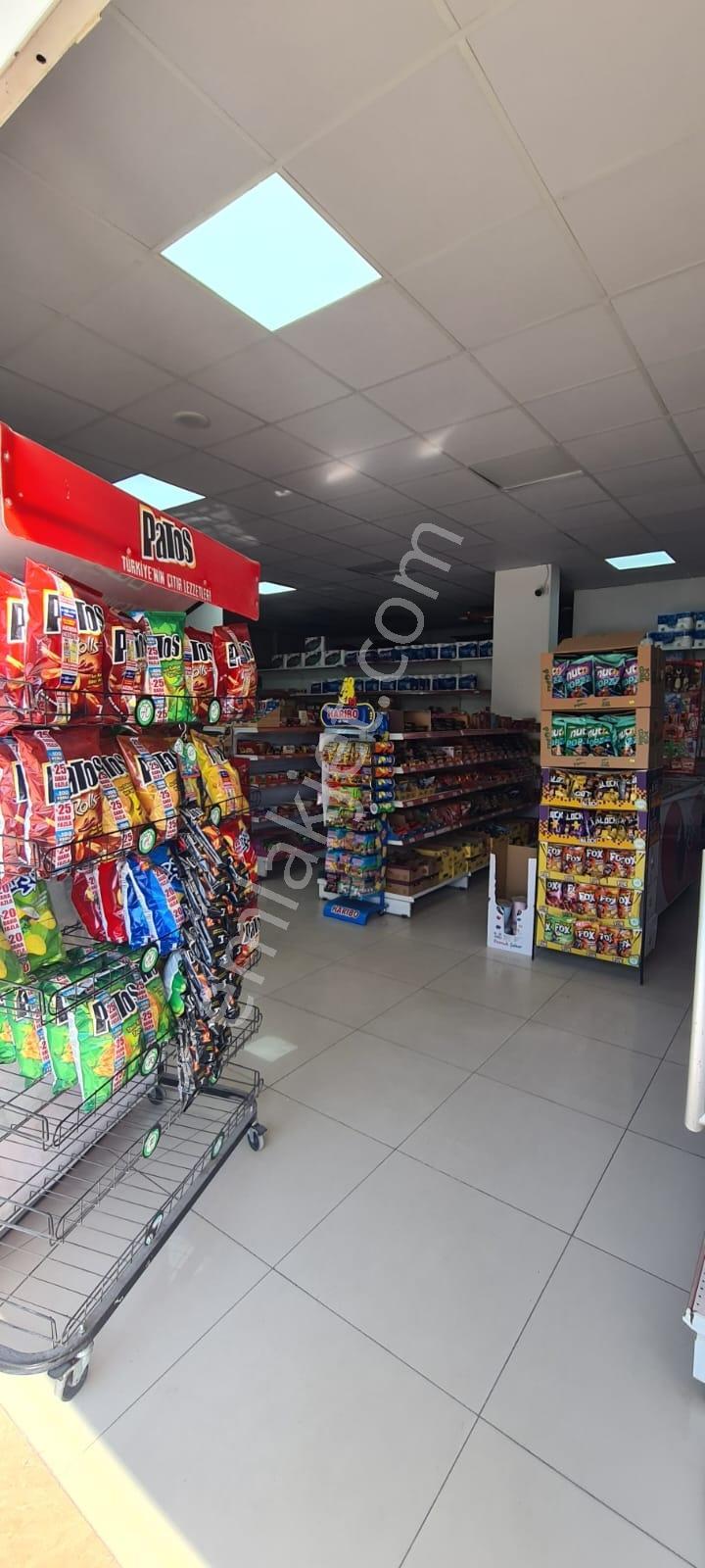 Ulucan'dan İnegöl Kozluca Yolu Girişinde Devren Kiralık Market - Görsel 5