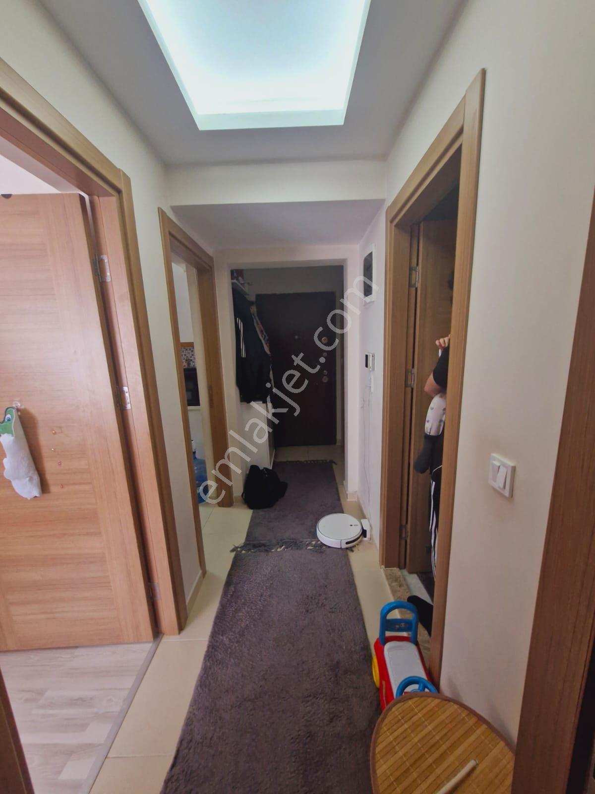 Bozyakada Yeni Binada 2+1 90m2 Köşe Daire Otoparklı Yeni Bina - Görsel 30