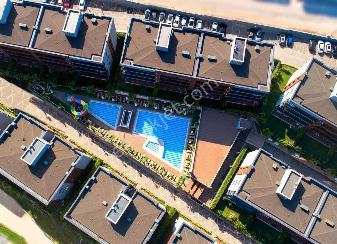 Konutix'ten Başiskele Orka Life'da Kiralık Eşyalı Daire - Görsel 13