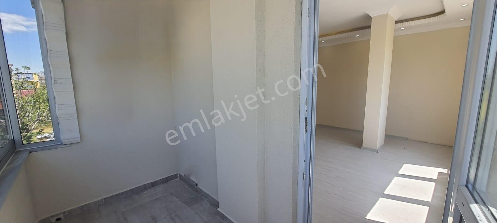E-5 Yakını Dükkan Ve 4+1 Daire #kartallar'dan# - Görsel 17