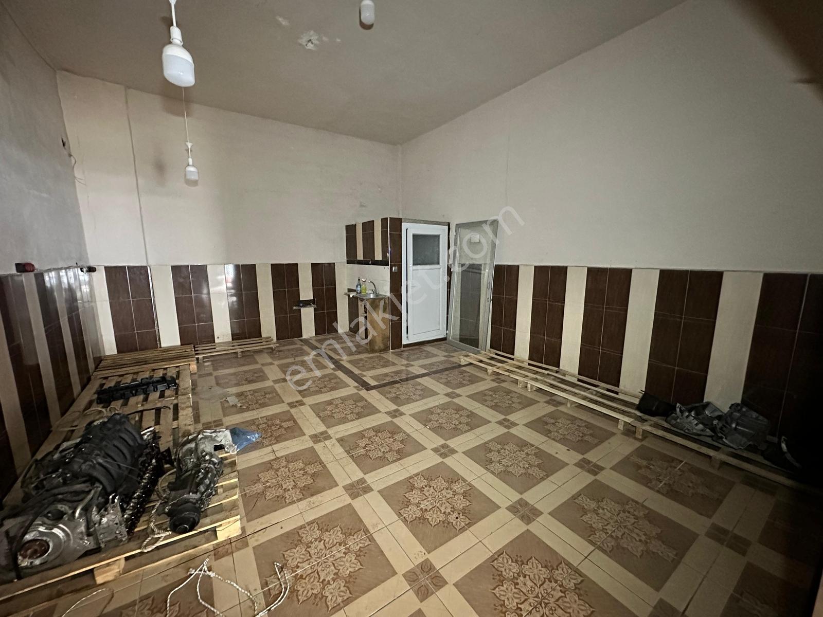 Aktif'ten Akdeniz Cad. Çok Yakın Sanayi Civarı Kiralık Dükkan - Görsel 2