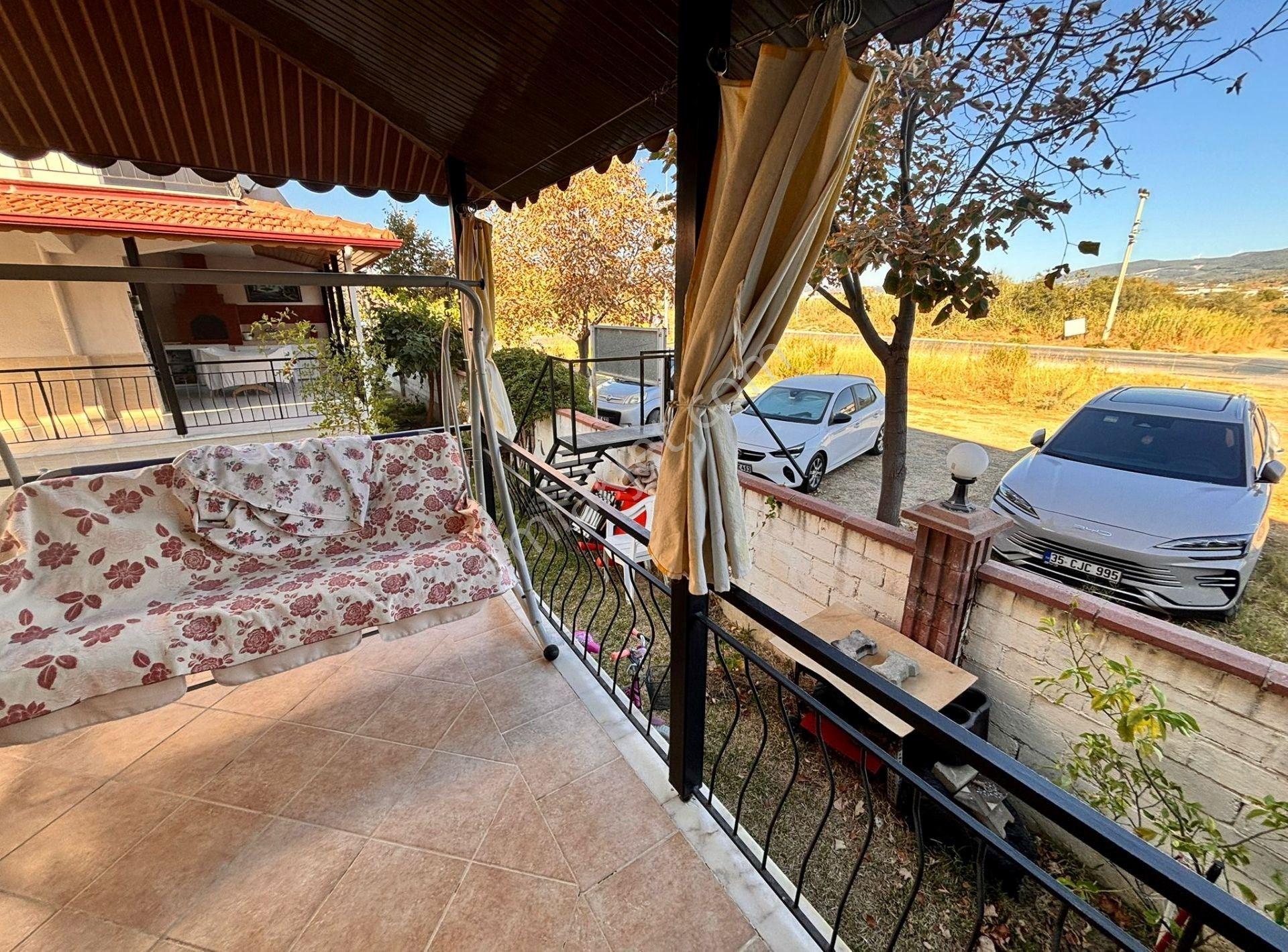 Kuşadası Güzelçamlı Denize Yakın Satılık 4+1 Bakımlı Yazlık - Görsel 6