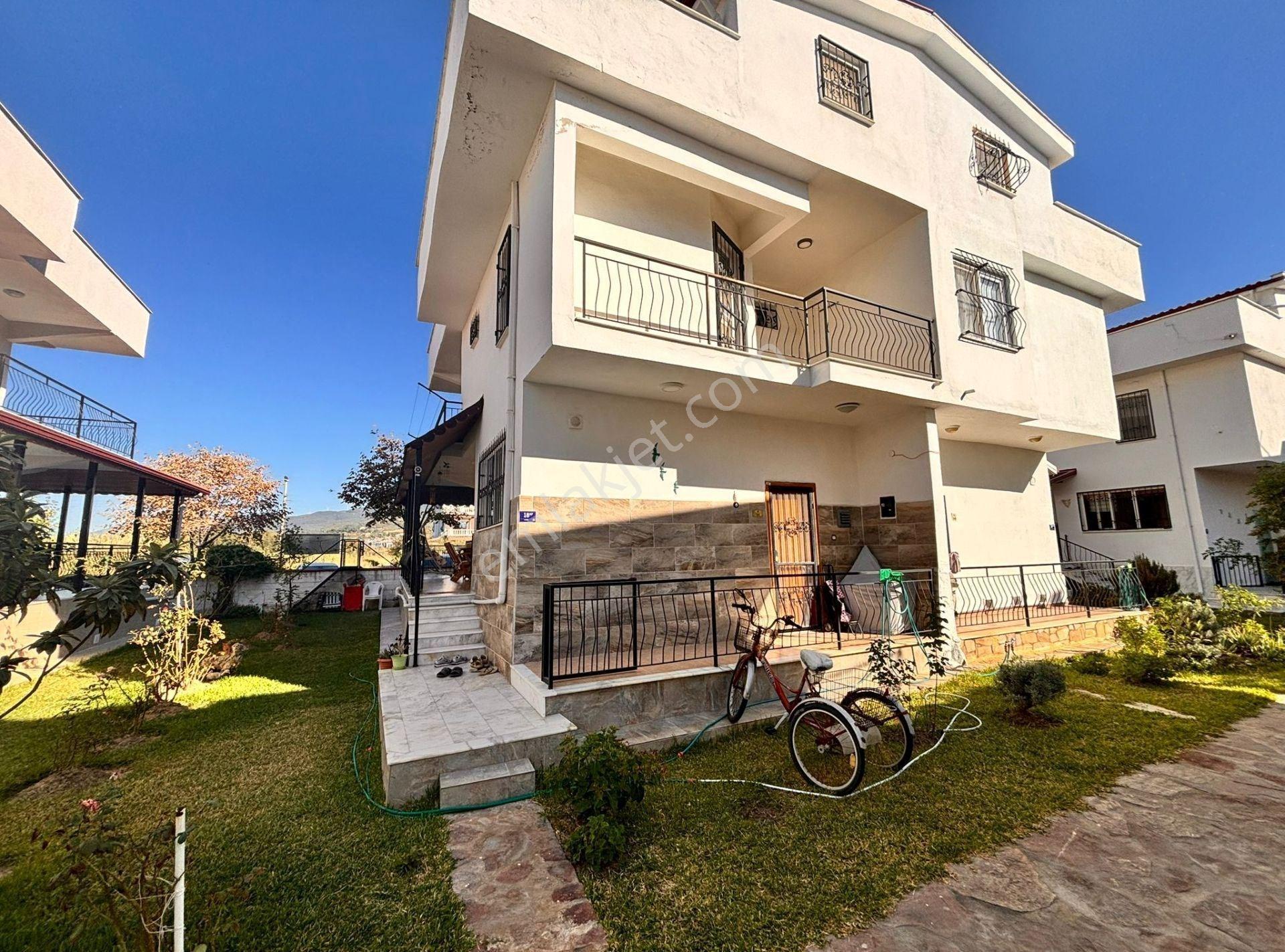 Kuşadası Güzelçamlı Denize Yakın Satılık 4+1 Bakımlı Yazlık - Görsel 30