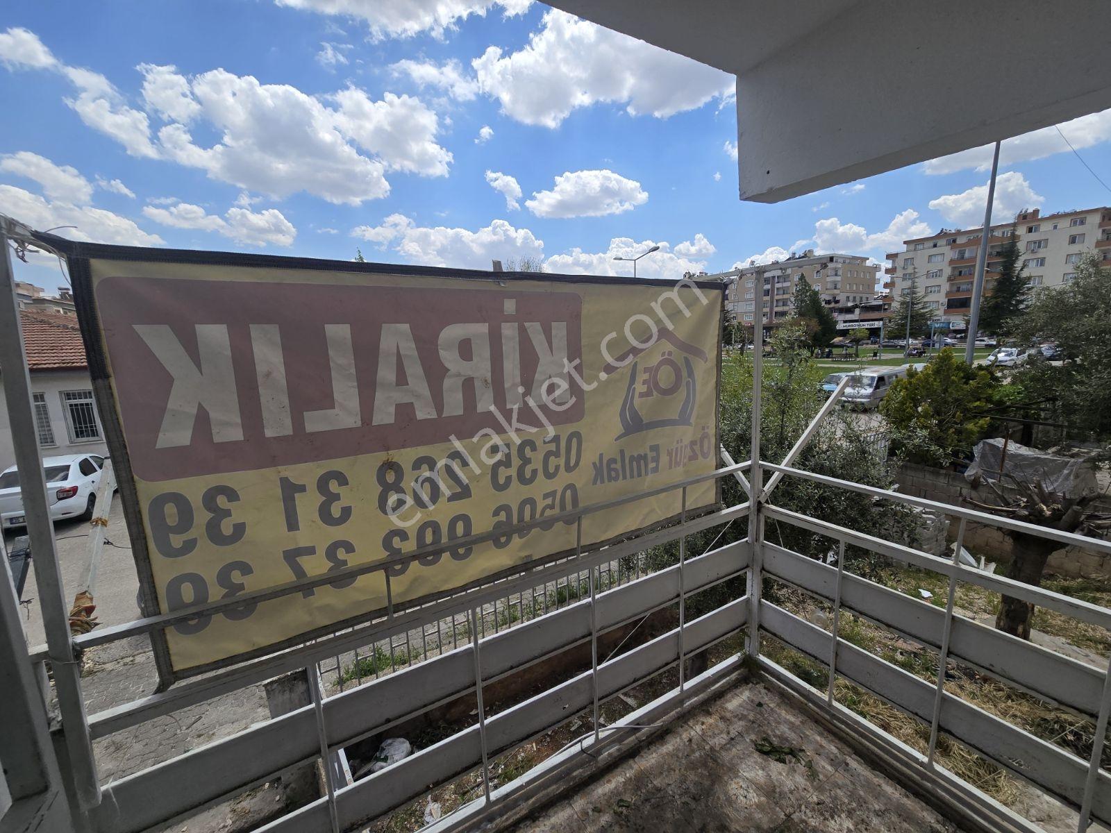 Özgür Emlak | Gazikent'te Park Karşısı Lüks 1+1 Kiralık Daire - Görsel 5