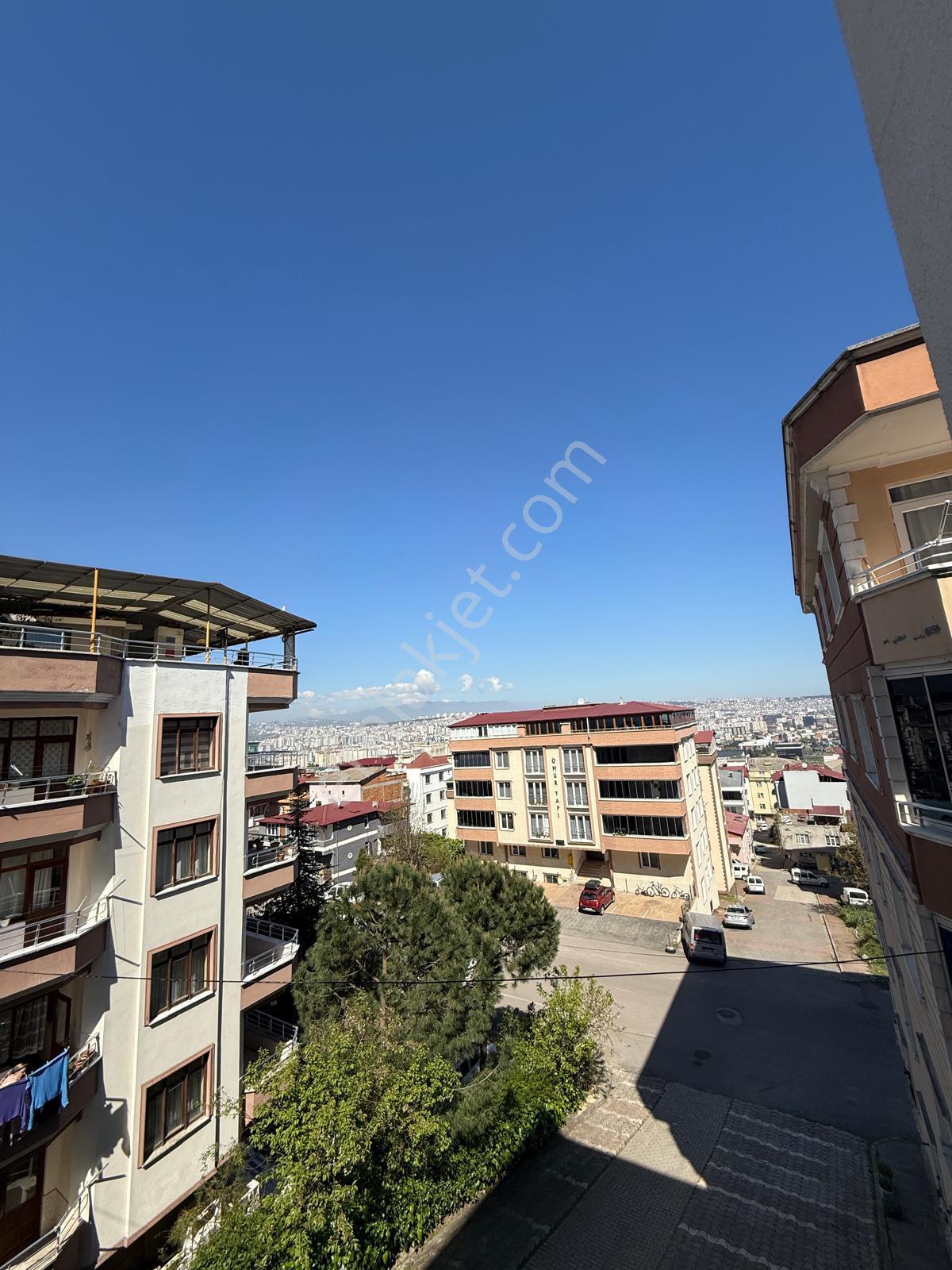 Sıfır İskanı Alınmış Bölgenin En Uygun Mutfak Salon Ayrı 2+1 - Görsel 18