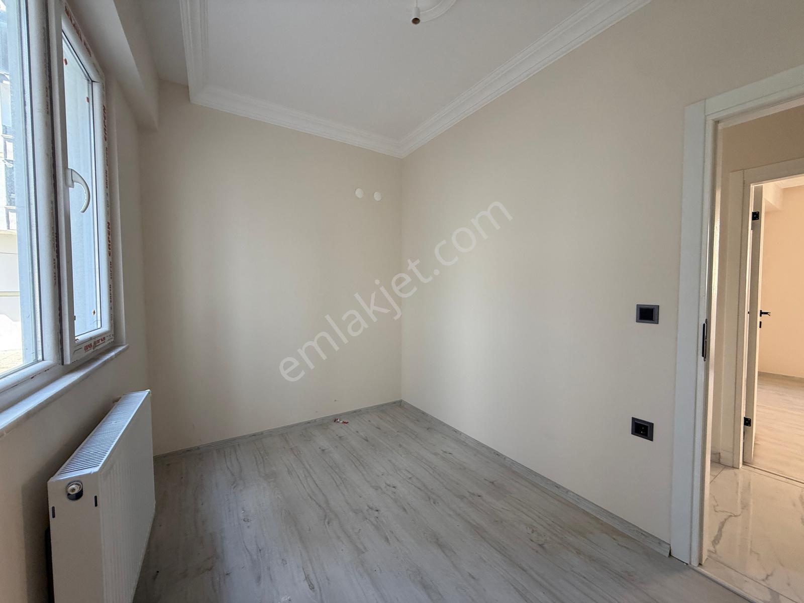Sıfır İskanı Alınmış Bölgenin En Uygun Mutfak Salon Ayrı 2+1 - Görsel 17