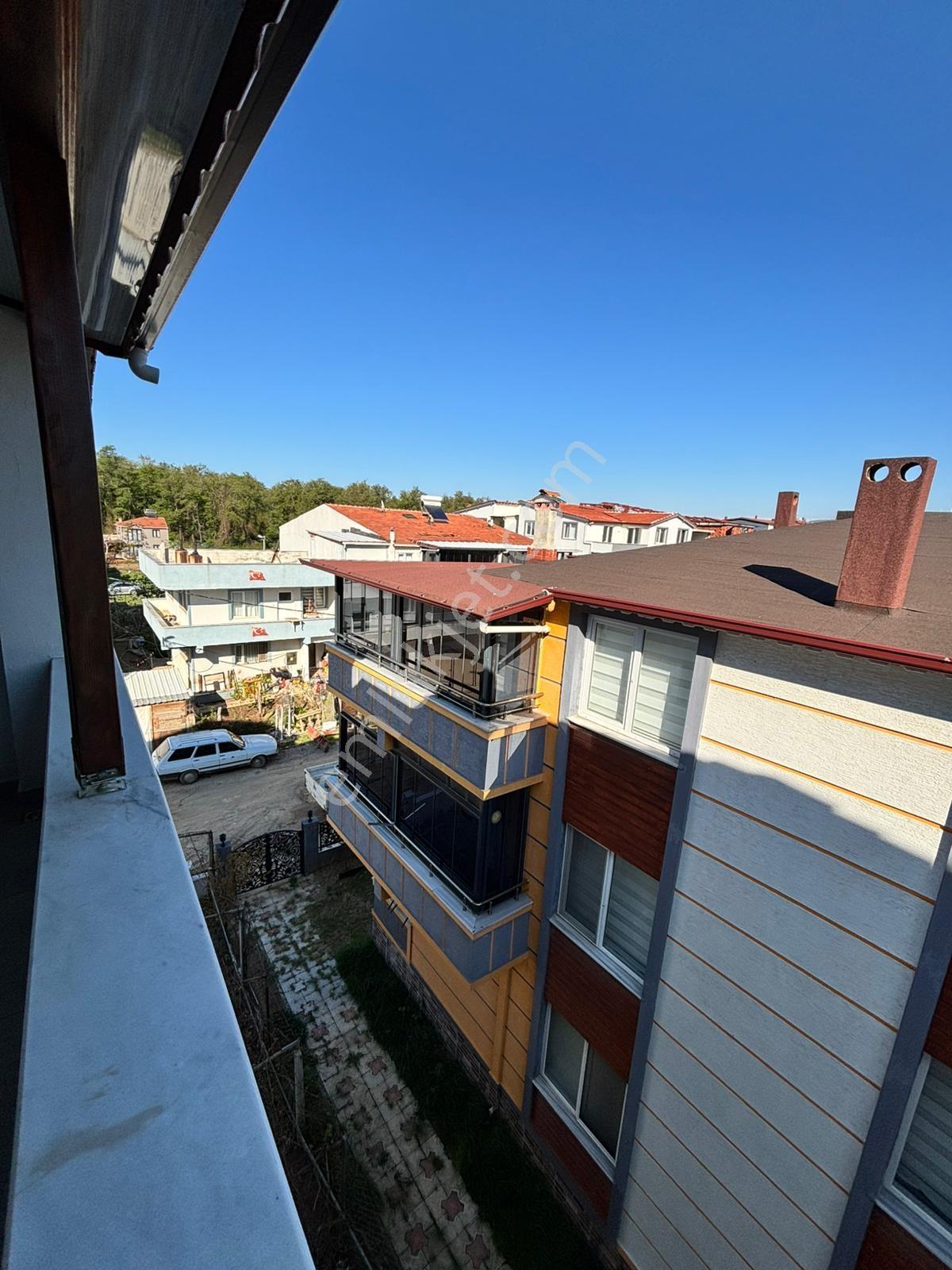 Karacabey / Bayramdere'de Bakımlı 3+1 Dubleks Daire - Görsel 17