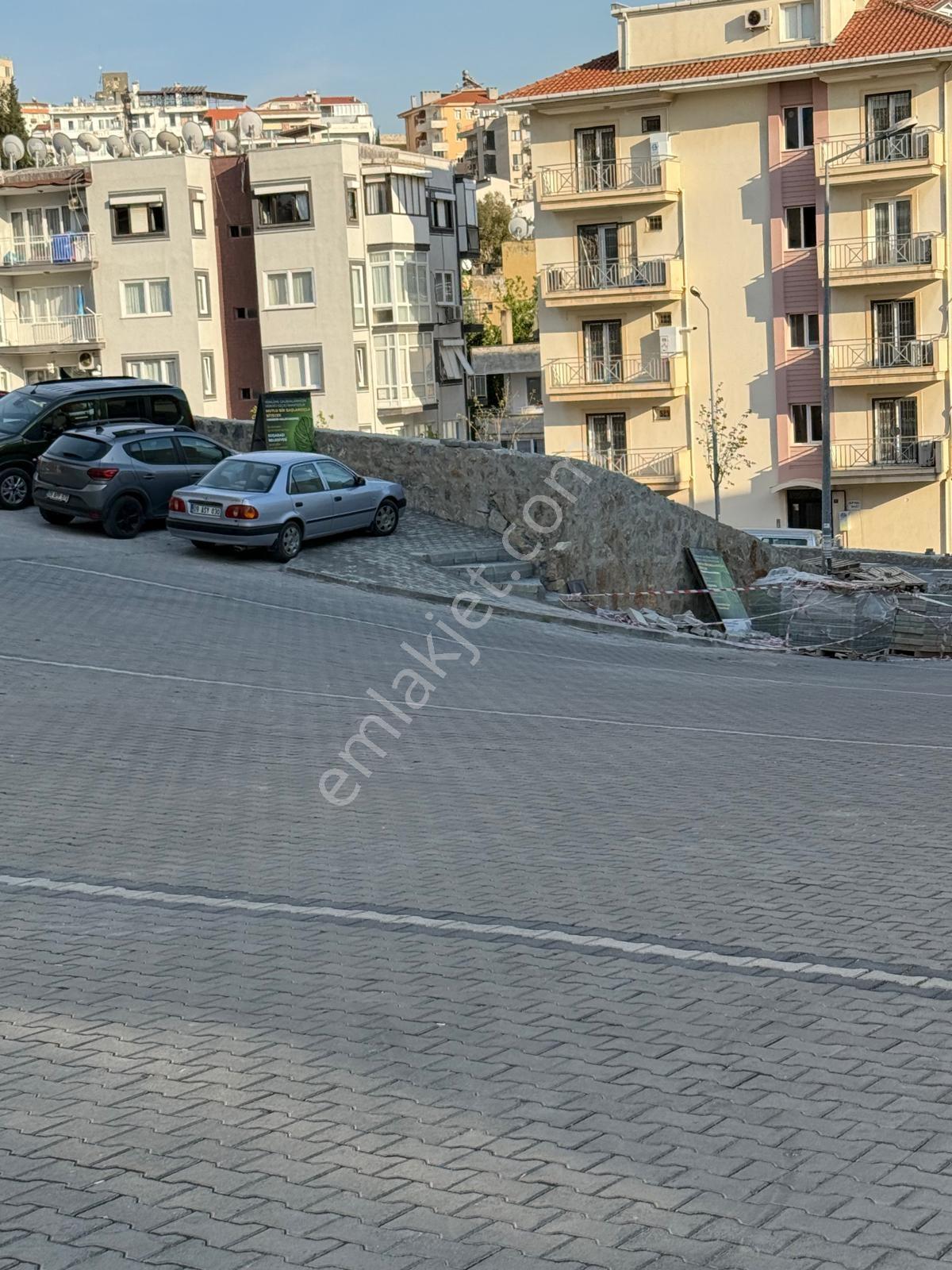 Merkezde Ara Kat 2+1 Satılık Daire - Görsel 5