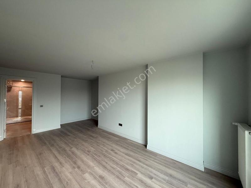 Akbatıya 5 Dk. Mesafede Kısa Katlı Satılık Sıfır 3+1 Daire - Görsel 4