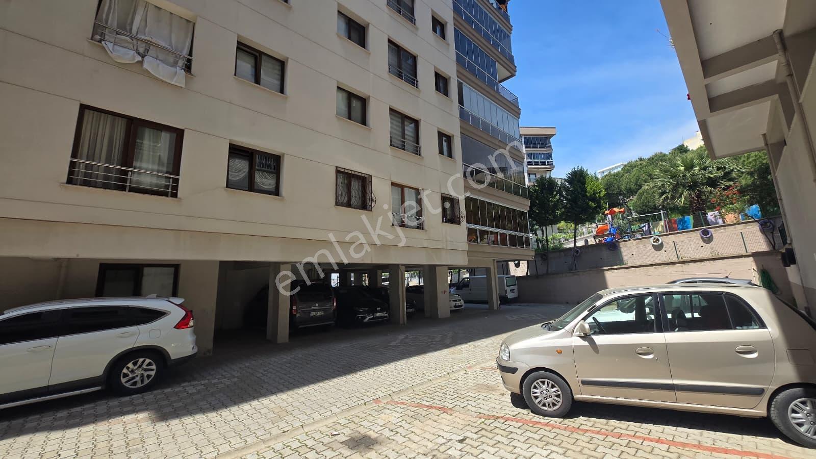 Karabağlar Günaltay Mahallesinde Ercity Sitesinde 3+1 Ebeveyn Banyolu Arakat Satılık Daire - Görsel 6