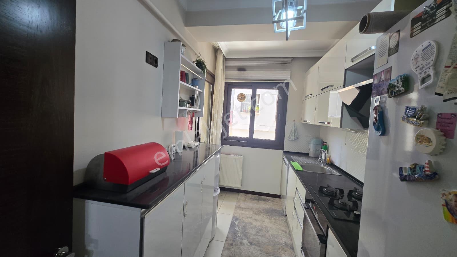 Karabağlar Günaltay Mahallesinde Ercity Sitesinde 3+1 Ebeveyn Banyolu Arakat Satılık Daire - Görsel 9