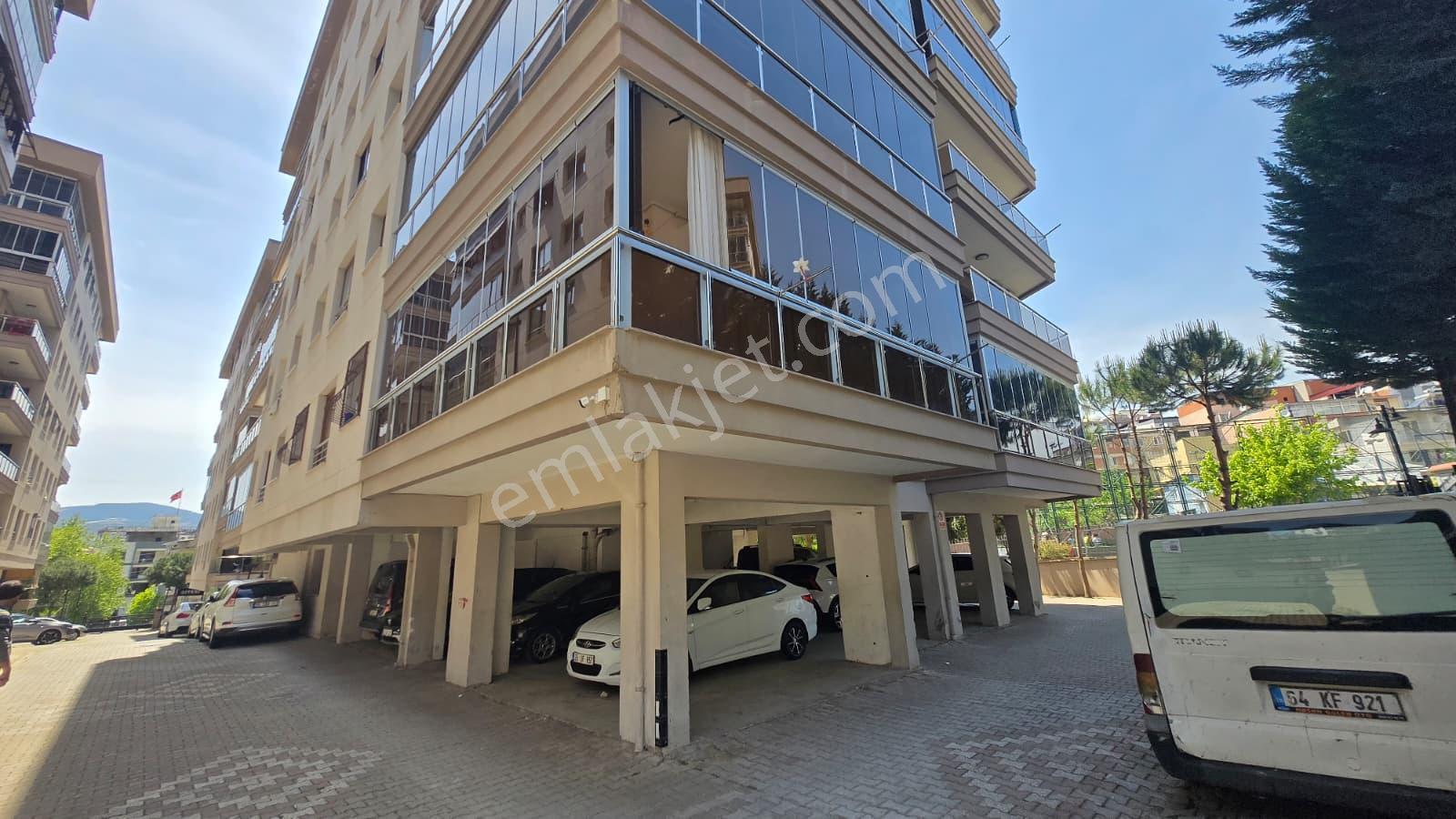 Karabağlar Günaltay Mahallesinde Ercity Sitesinde 3+1 Ebeveyn Banyolu Arakat Satılık Daire - Görsel 7