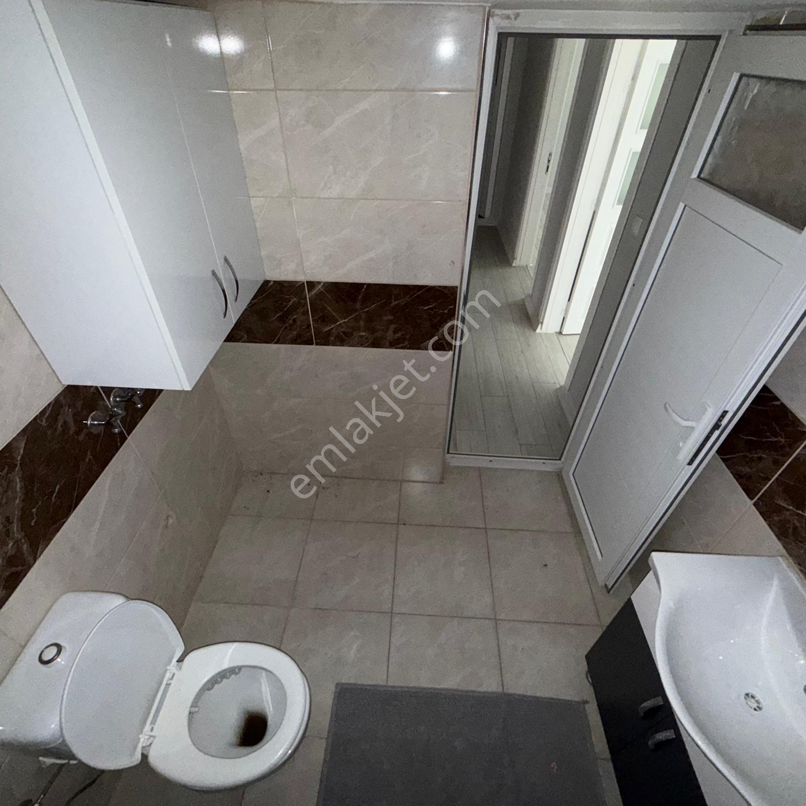 Adana Seyhan Tellidere Mahallesi Satılık Müstakil Bina 2+1 K.mutfak 110 M2 G.enerjili Demir Şebekeli - Görsel 21