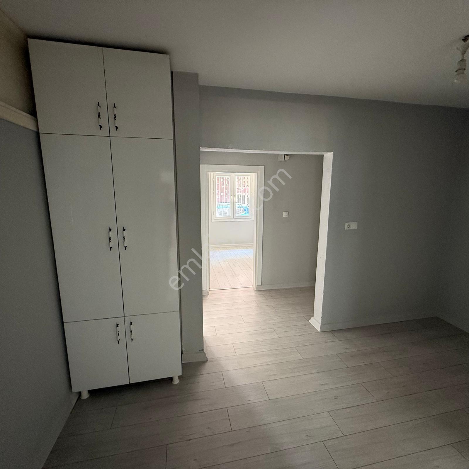 Adana Seyhan Tellidere Mahallesi Satılık Müstakil Bina 2+1 K.mutfak 110 M2 G.enerjili Demir Şebekeli - Görsel 22