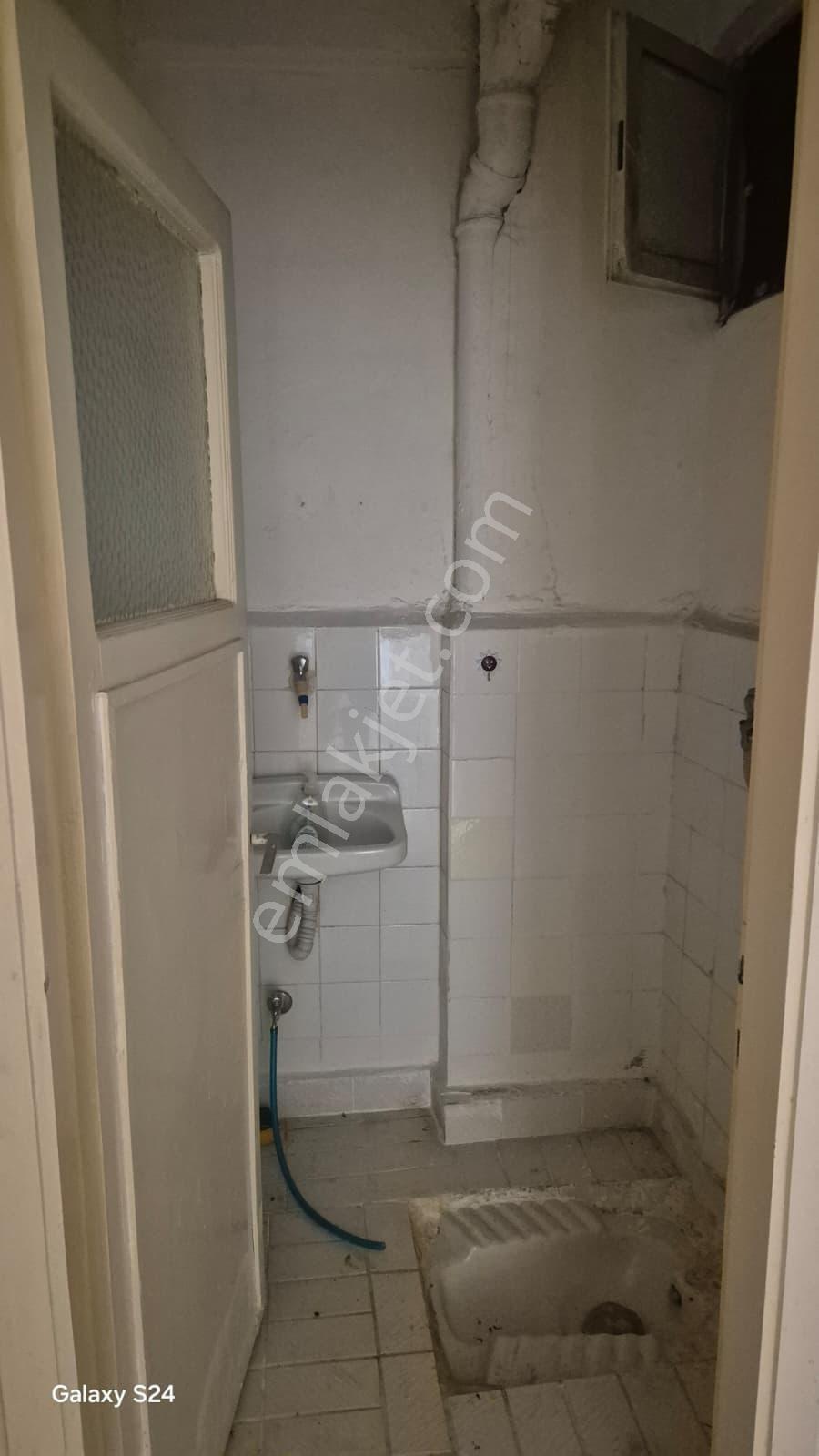 Tüzün'den Akdınlıkevler Mahallesin'de Satlık Komple Bina - Görsel 21